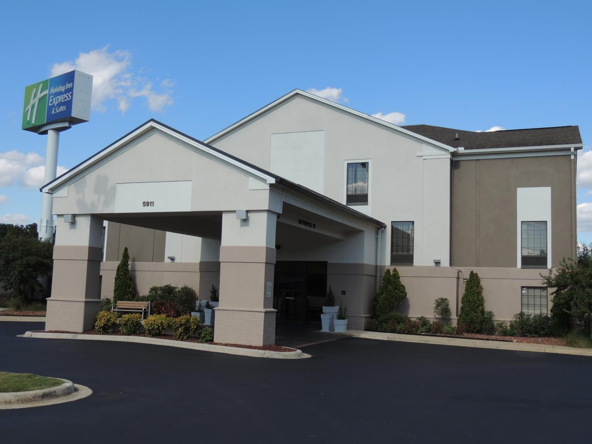 Holiday Inn Express Trussville by IHG featured exterior or lobby in Trussville, AL — similar hotel