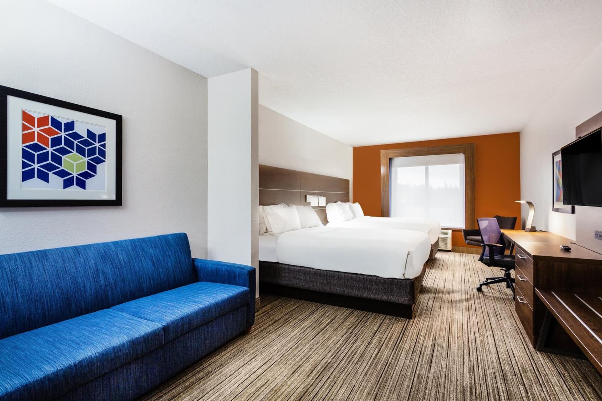 Holiday Inn Express Hotel & Suites Inverness by IHG interior in Lecanto, FL — gallery photo 2