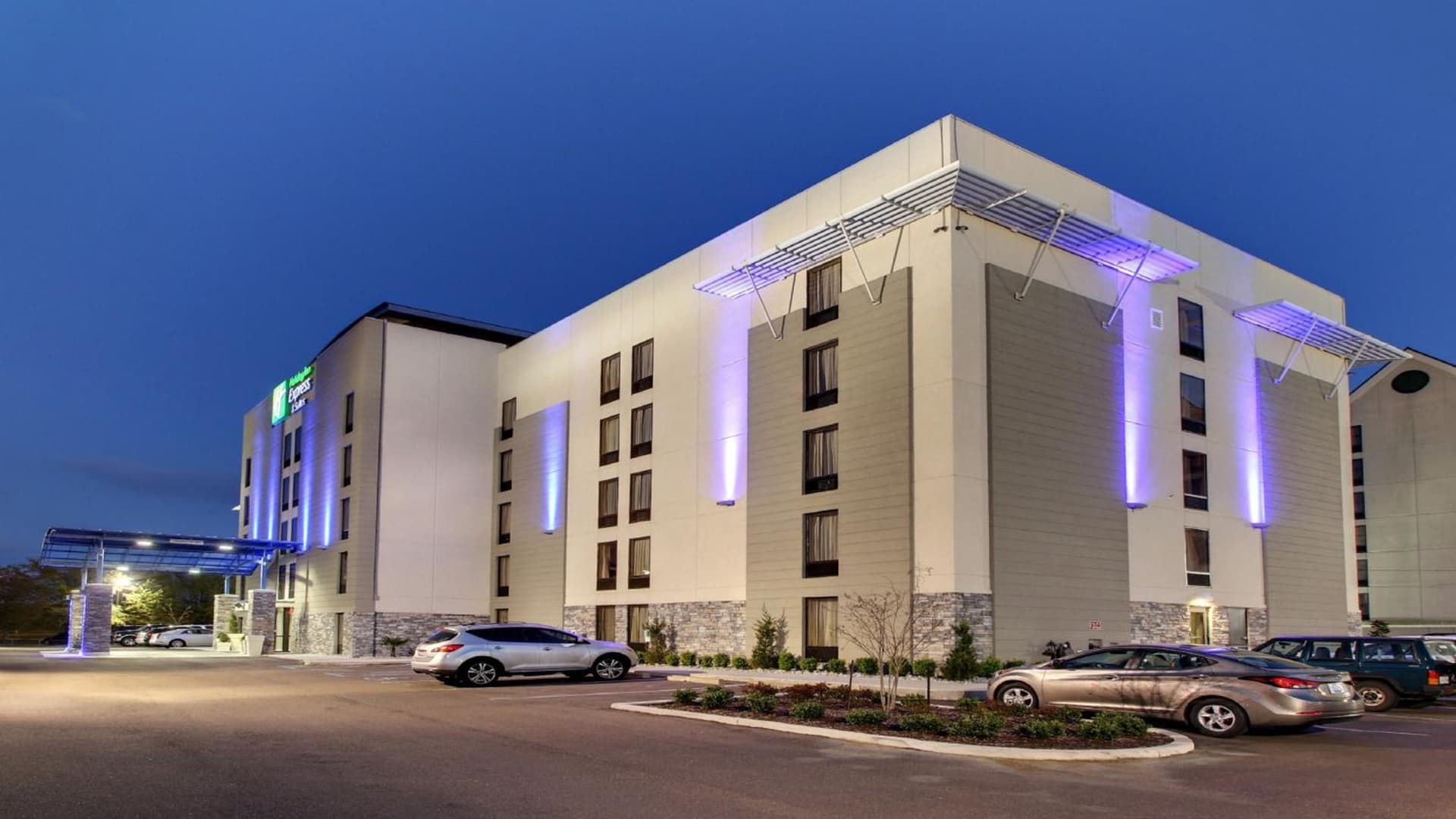 Holiday Inn Express & Suites Jackson Downtown - Coliseum by IHG gallery photo in Jackson, MS — image 21