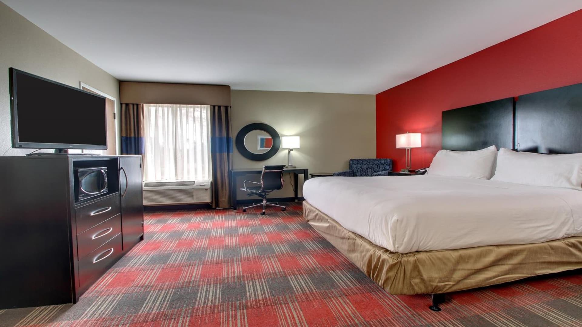 Holiday Inn Express & Suites Jackson Downtown - Coliseum by IHG gallery photo in Jackson, MS — image 10