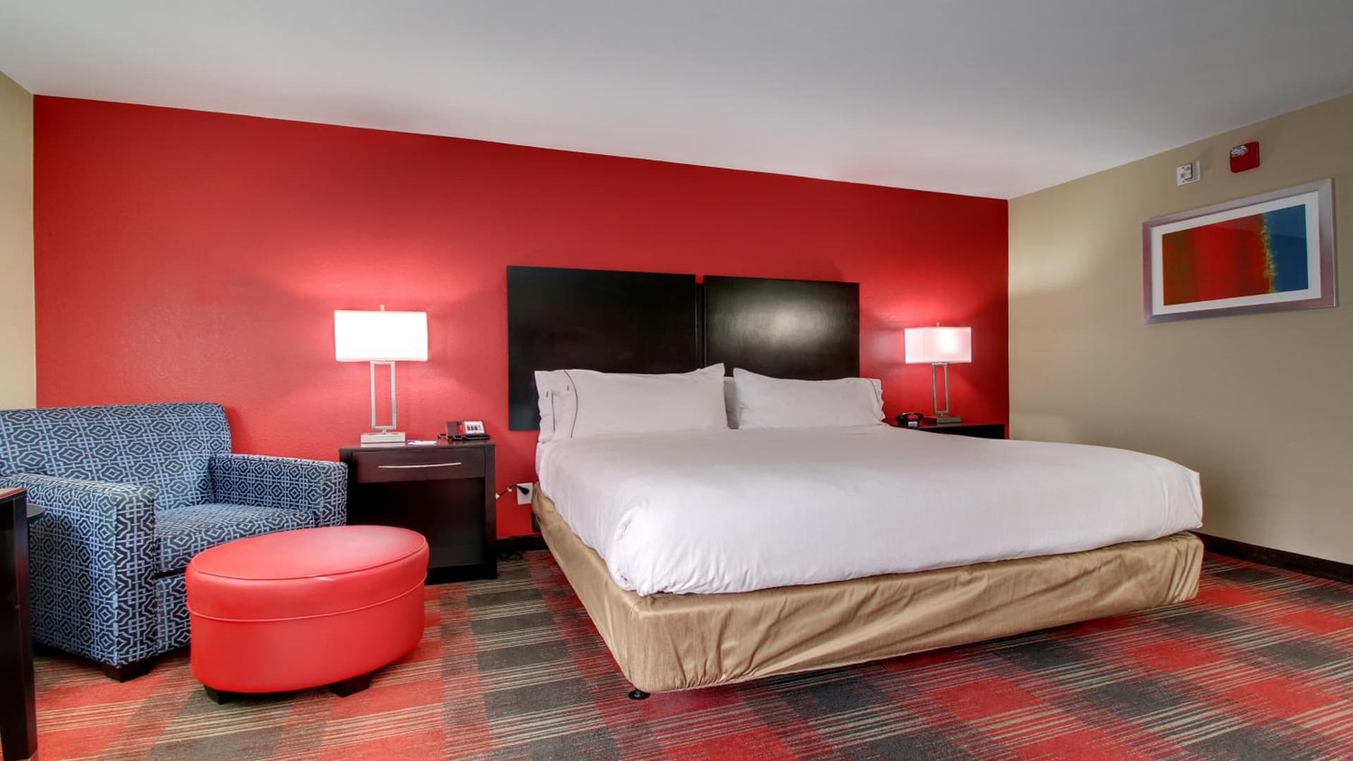 Holiday Inn Express & Suites Jackson Downtown - Coliseum by IHG property views in Jackson, MS — gallery photo 3