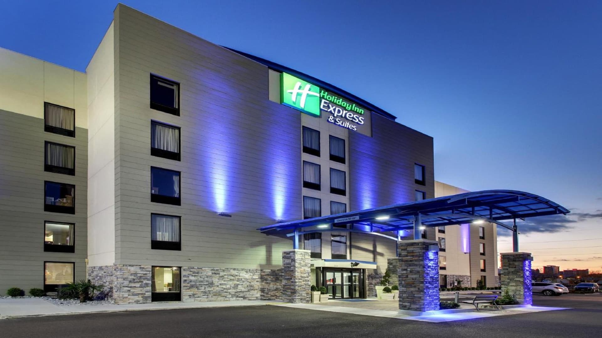 Holiday Inn Express & Suites Jackson Downtown - Coliseum by IHG gallery photo in Jackson, MS — image 26