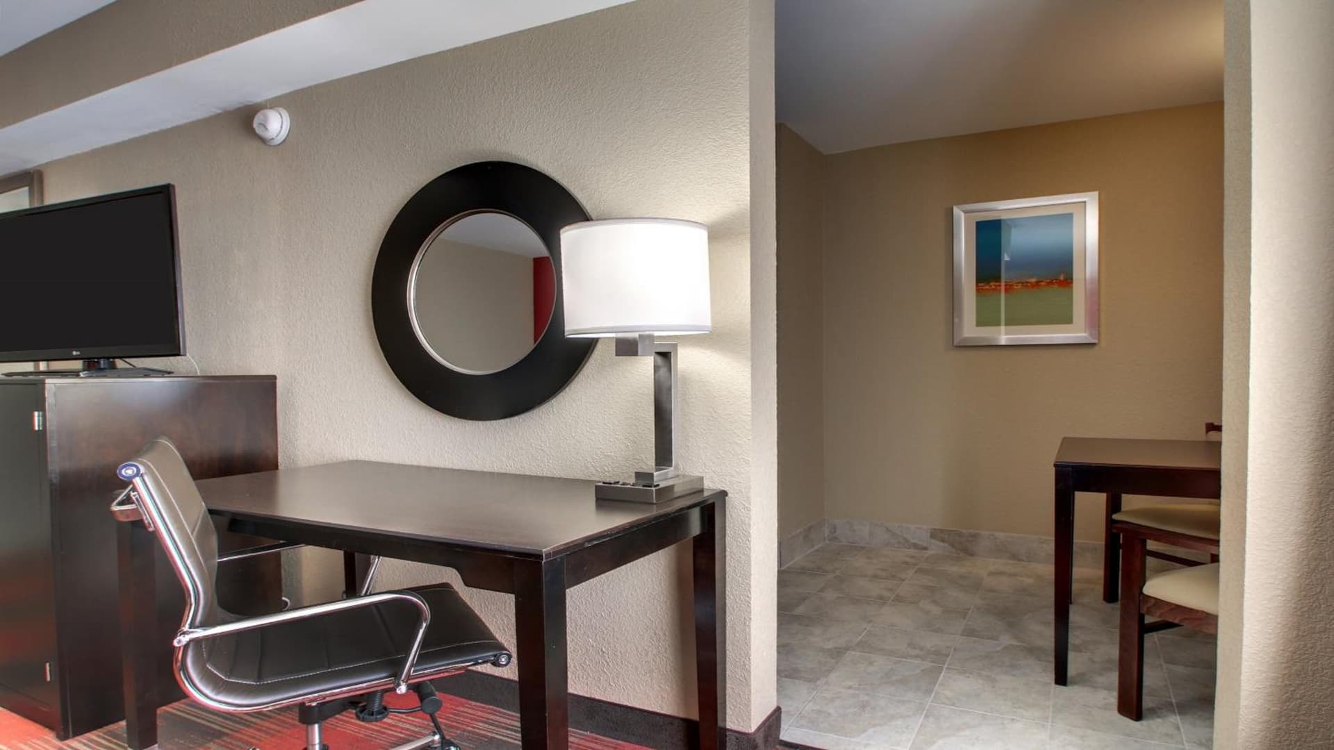 Holiday Inn Express & Suites Jackson Downtown - Coliseum by IHG gallery photo in Jackson, MS — image 17