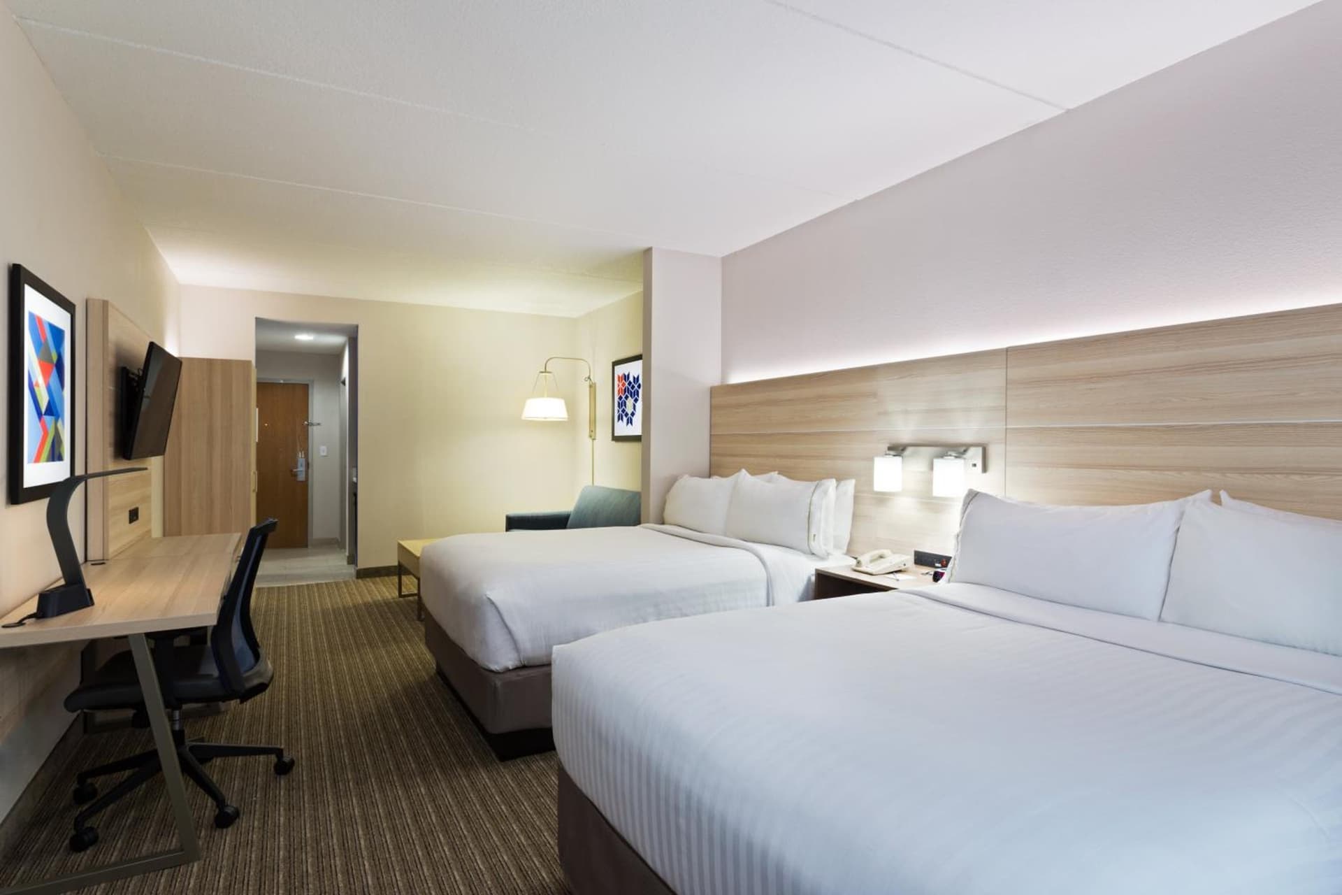 Holiday Inn Express & Suites Tavares by IHG gallery photo in Tavares, FL — image 8