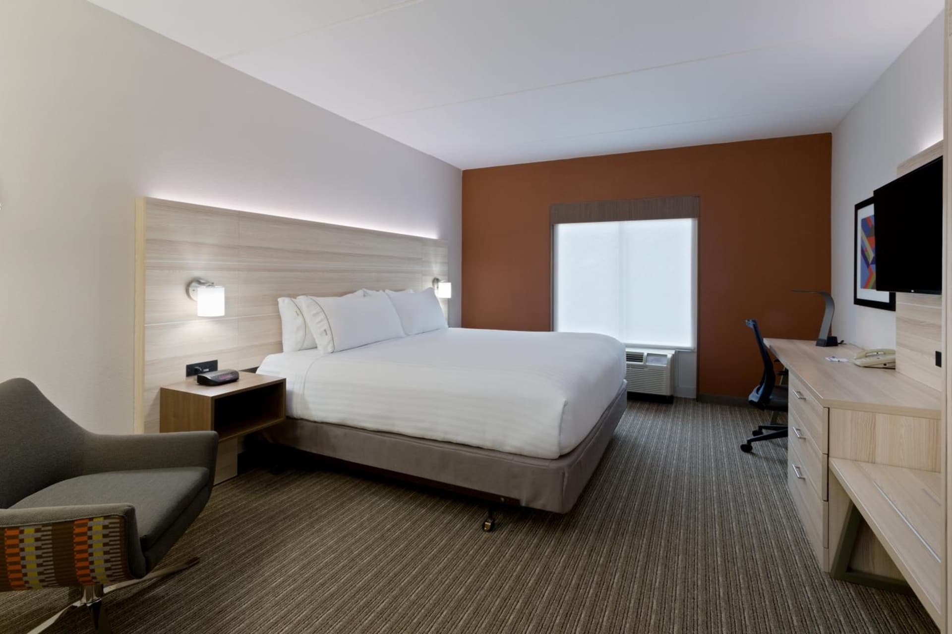 Holiday Inn Express & Suites Tavares by IHG gallery photo in Tavares, FL — image 11