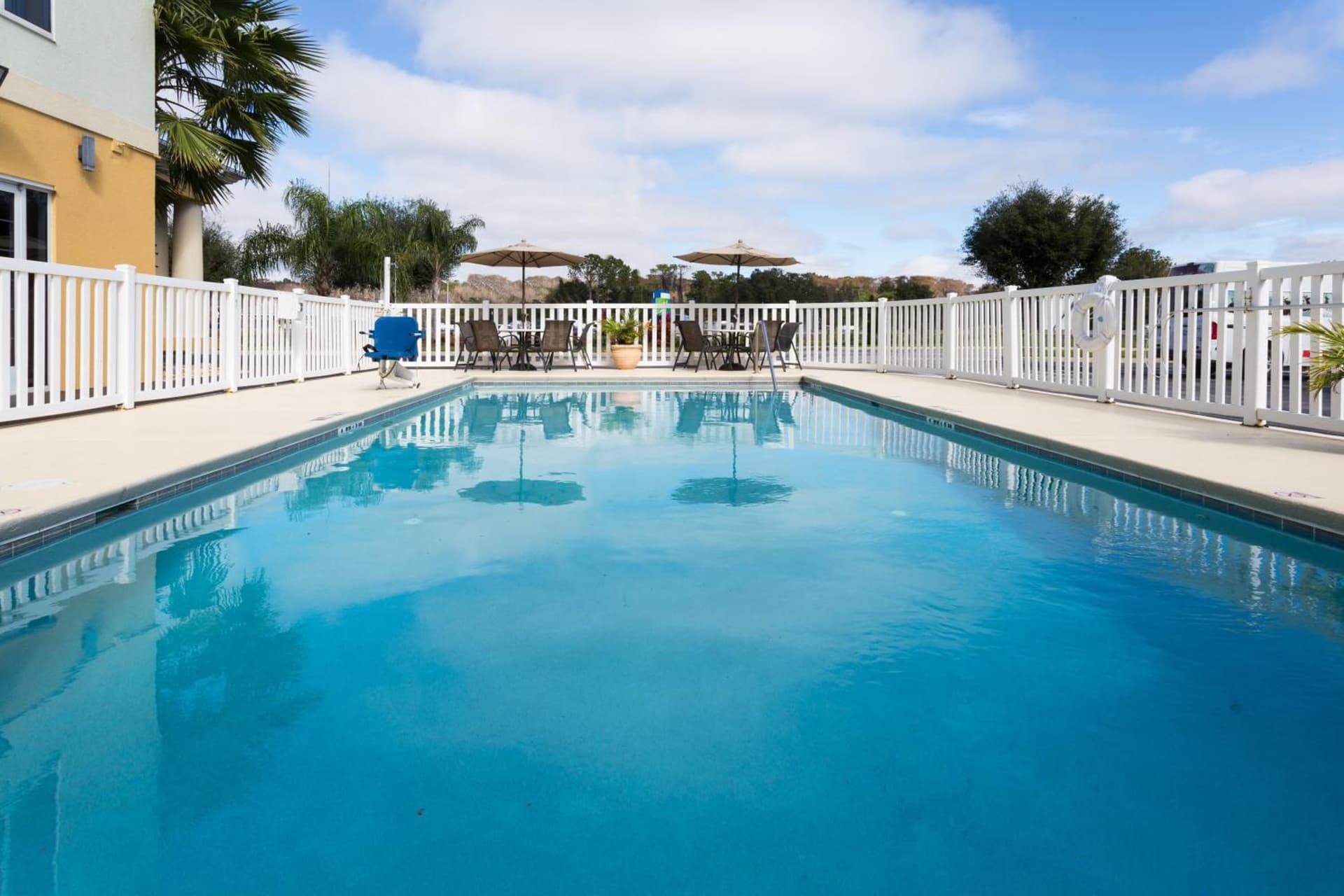 Holiday Inn Express & Suites Tavares by IHG gallery photo in Tavares, FL — image 29