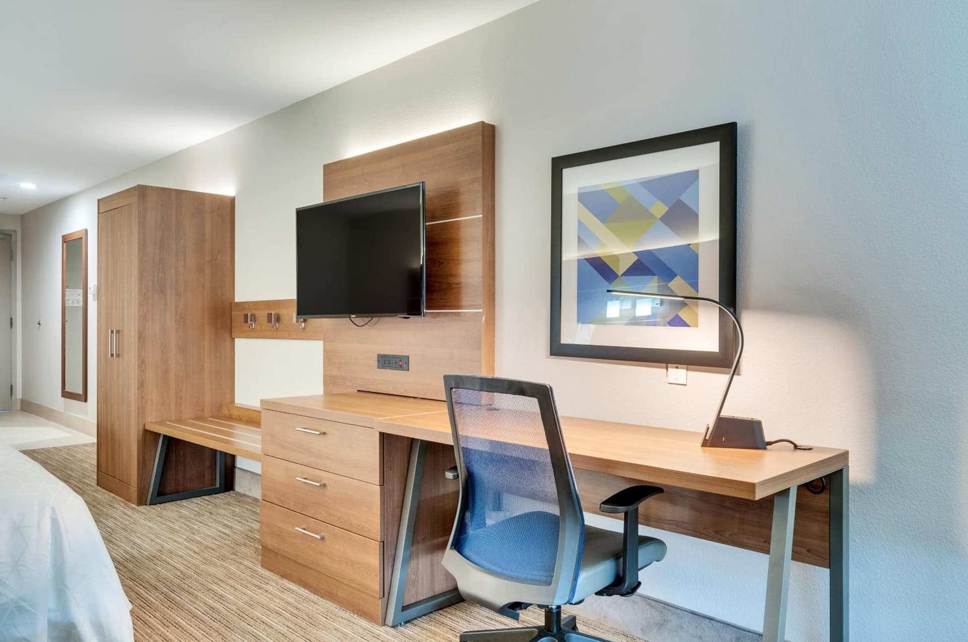 Holiday Inn Express Hotel & Suites Lake Elsinore by IHG property views in Lake Elsinore, CA — gallery photo 3