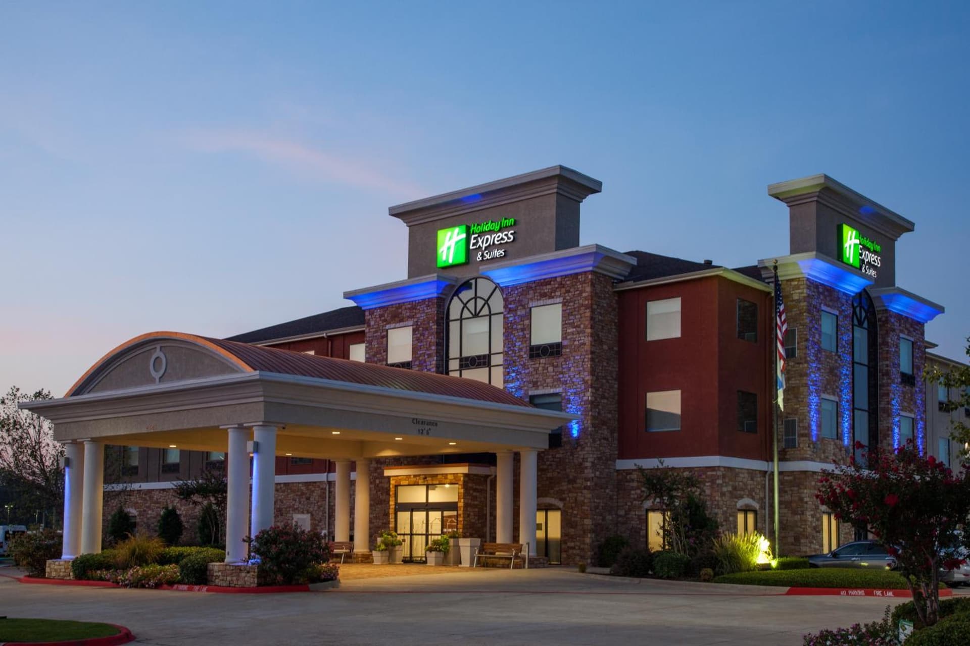 Holiday Inn Express & Suites Texarkana by IHG — hotel in Texarkana, Texas