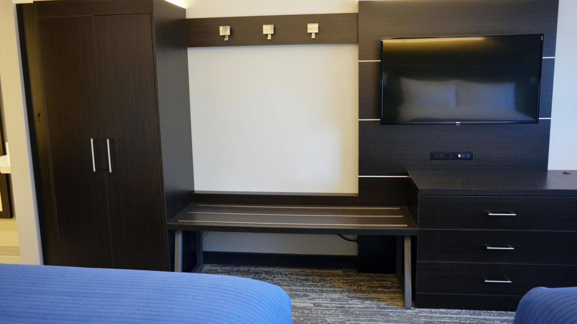Holiday Inn Express & Suites - Jacksonville W - I295 and I10 by IHG gallery photo in Jacksonville, FL — image 39