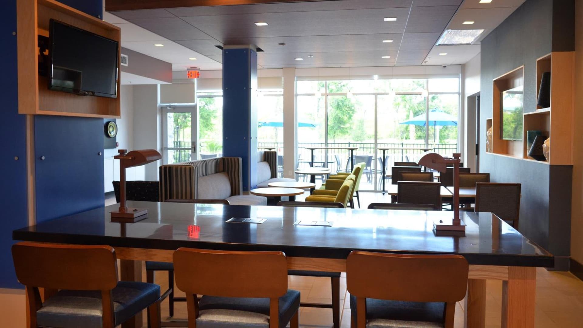 Holiday Inn Express & Suites - Jacksonville W - I295 and I10 by IHG gallery photo in Jacksonville, FL — image 32