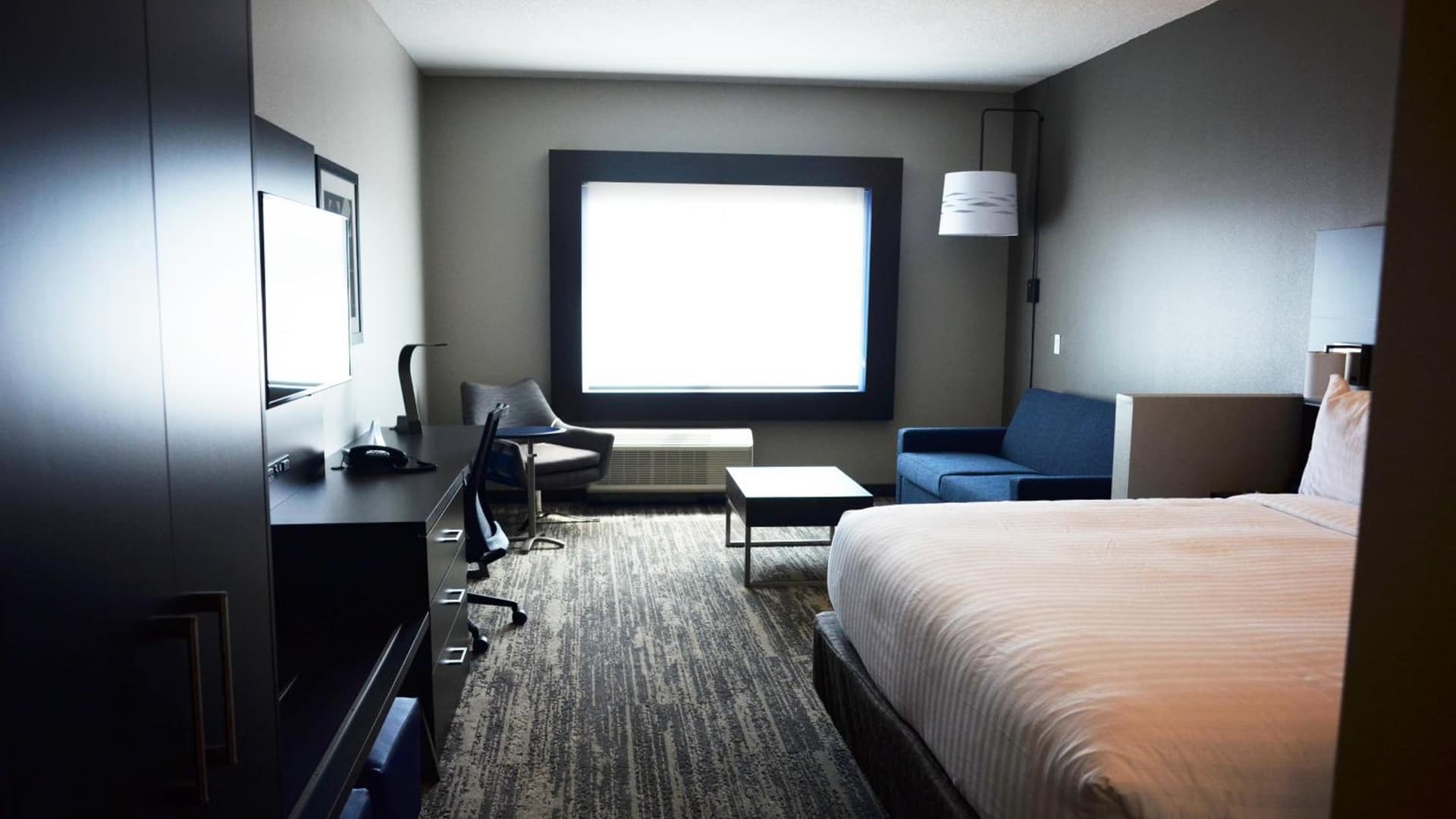 Holiday Inn Express & Suites - Jacksonville W - I295 and I10 by IHG gallery photo in Jacksonville, FL — image 7