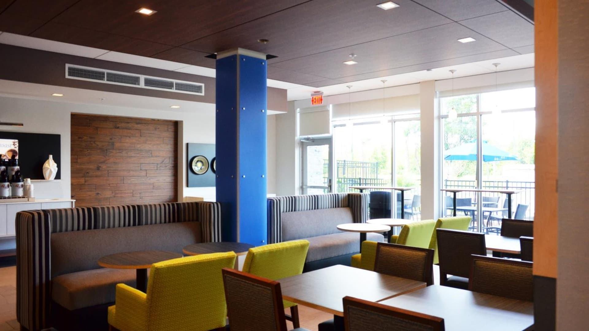 Holiday Inn Express & Suites - Jacksonville W - I295 and I10 by IHG gallery photo in Jacksonville, FL — image 37