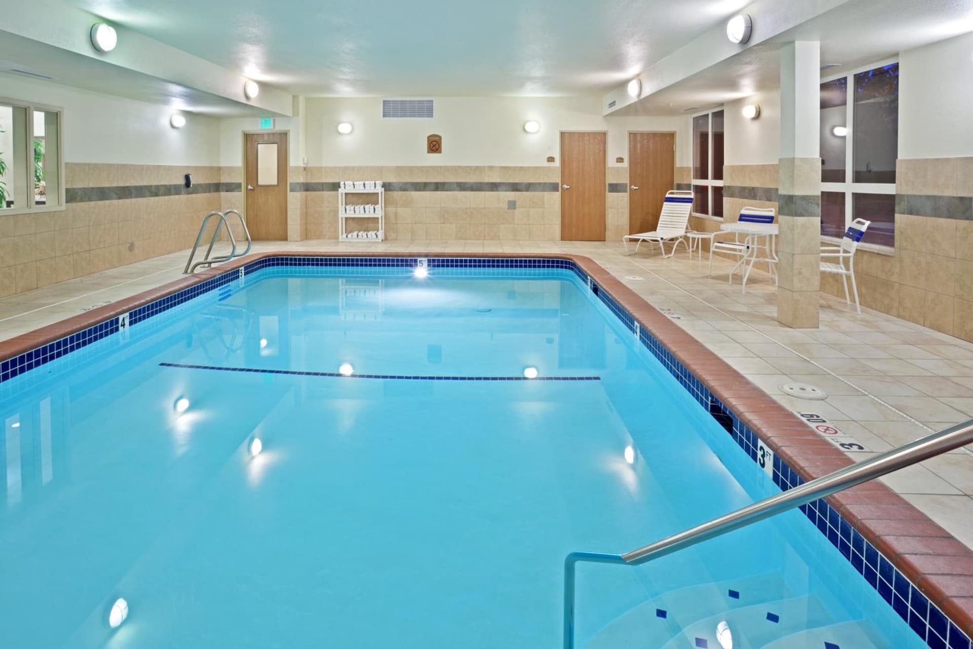 Holiday Inn Express & Suites Lacey - Olympia by IHG gallery photo in Lacey, WA — image 8