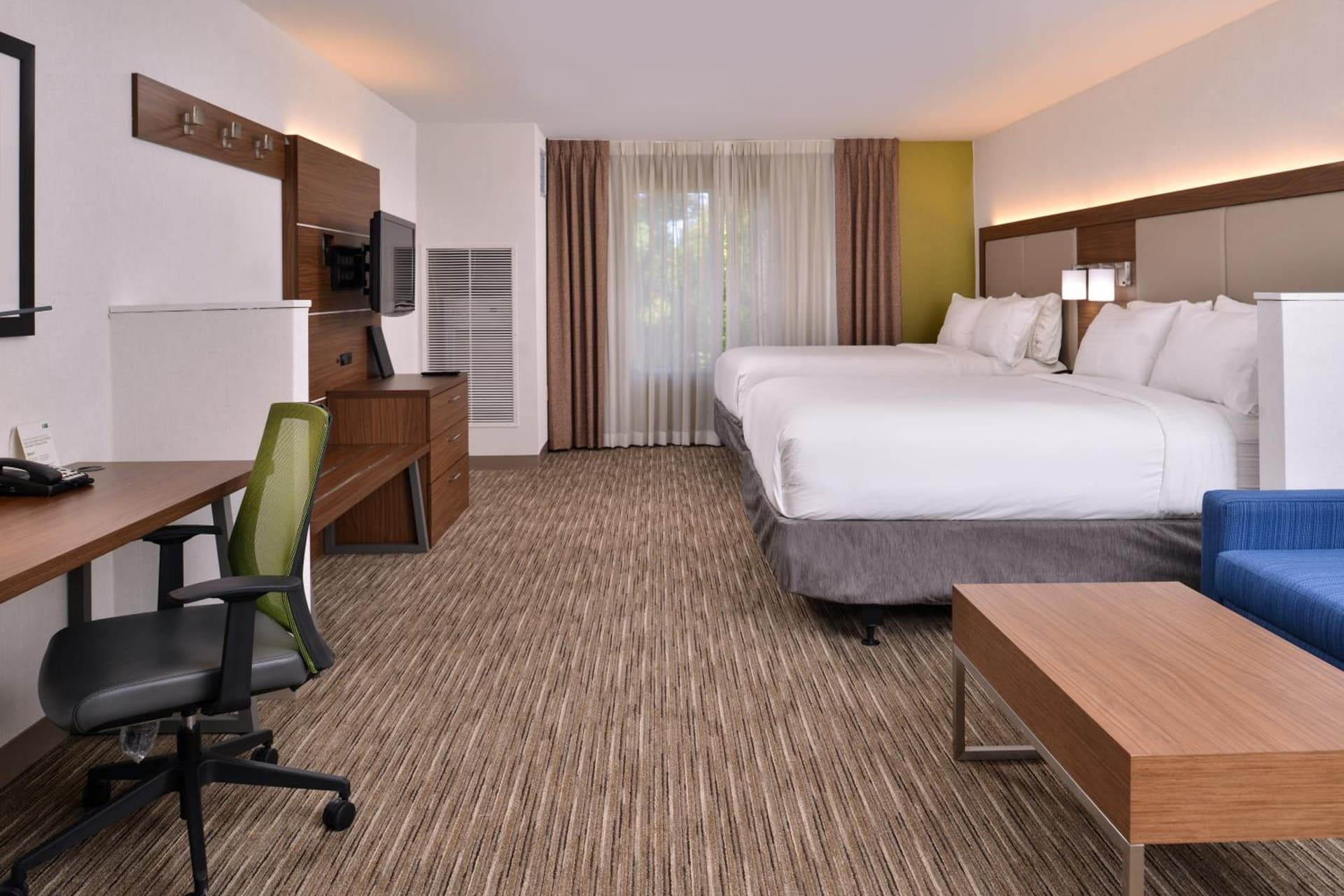 Holiday Inn Express & Suites Lacey - Olympia by IHG gallery photo in Lacey, WA — image 15