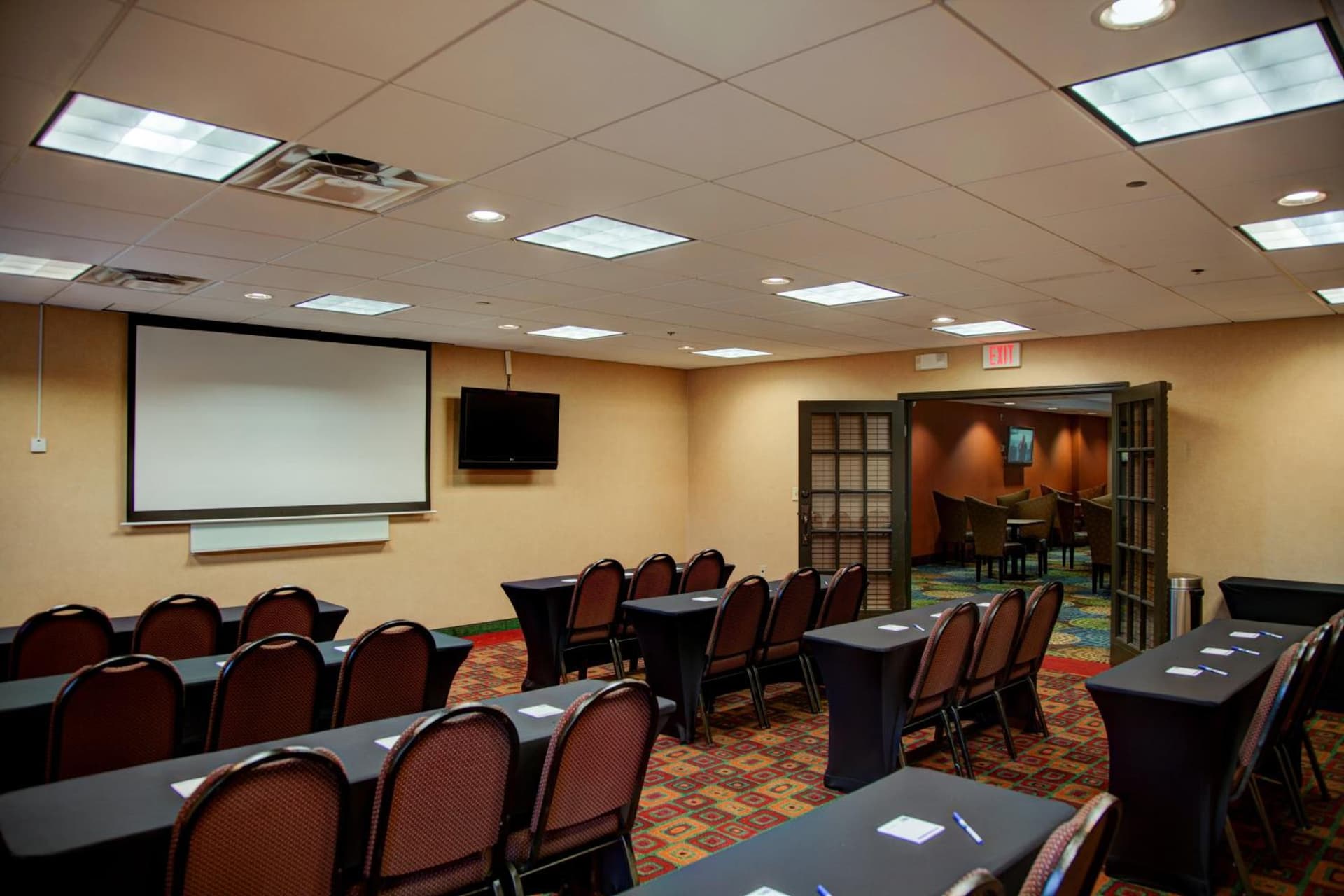 Country Inn & Suites by Radisson, Tyler University Area gallery photo in Tyler, TX — image 15