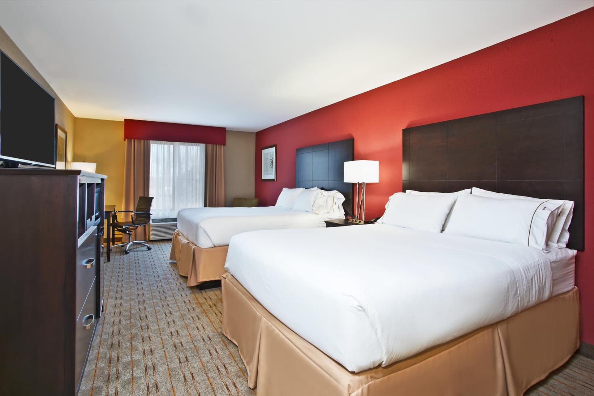 Holiday Inn Express & Suites Springfield by IHG gallery photo in Springfield, OH — image 19