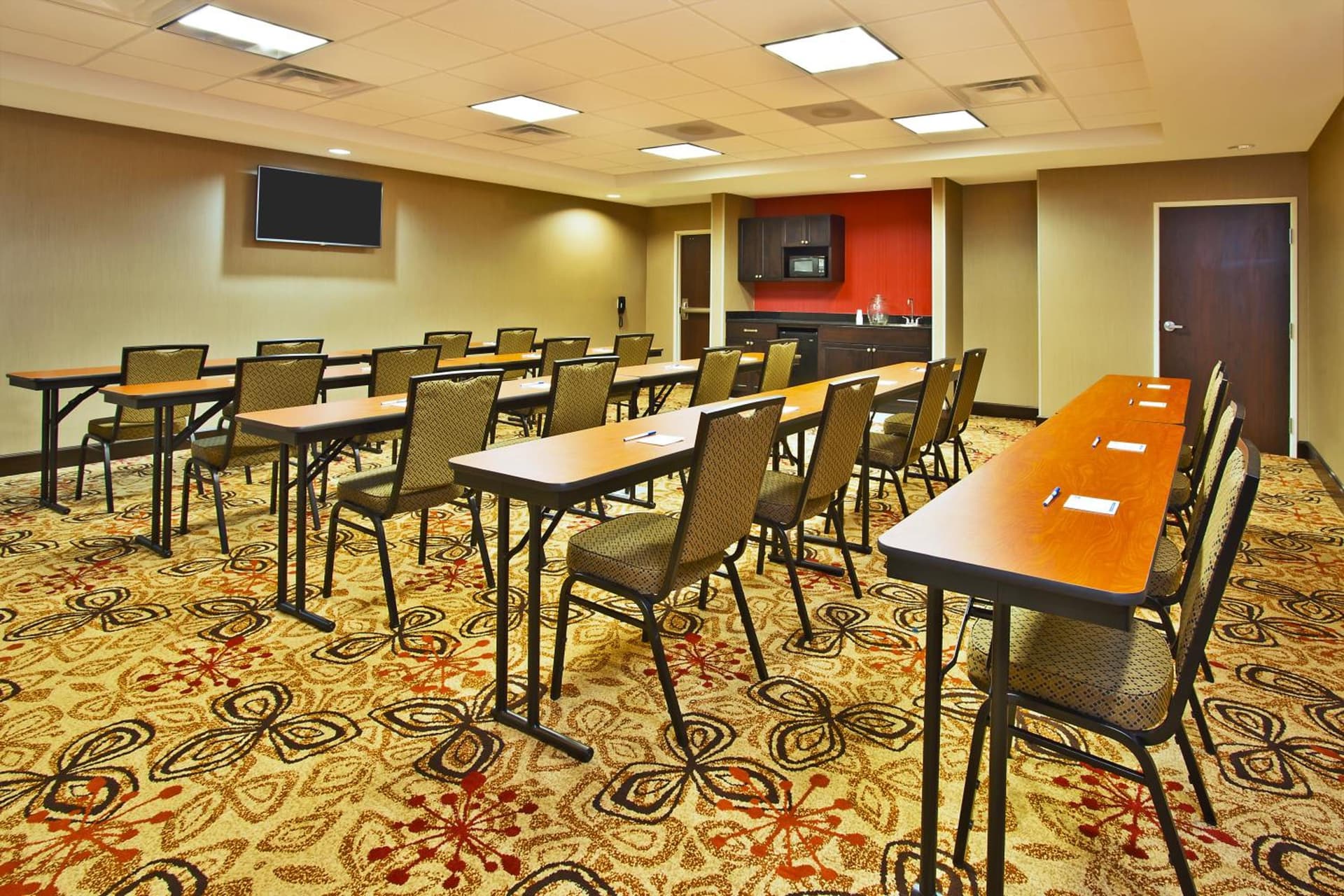 Holiday Inn Express & Suites Springfield by IHG gallery photo in Springfield, OH — image 12
