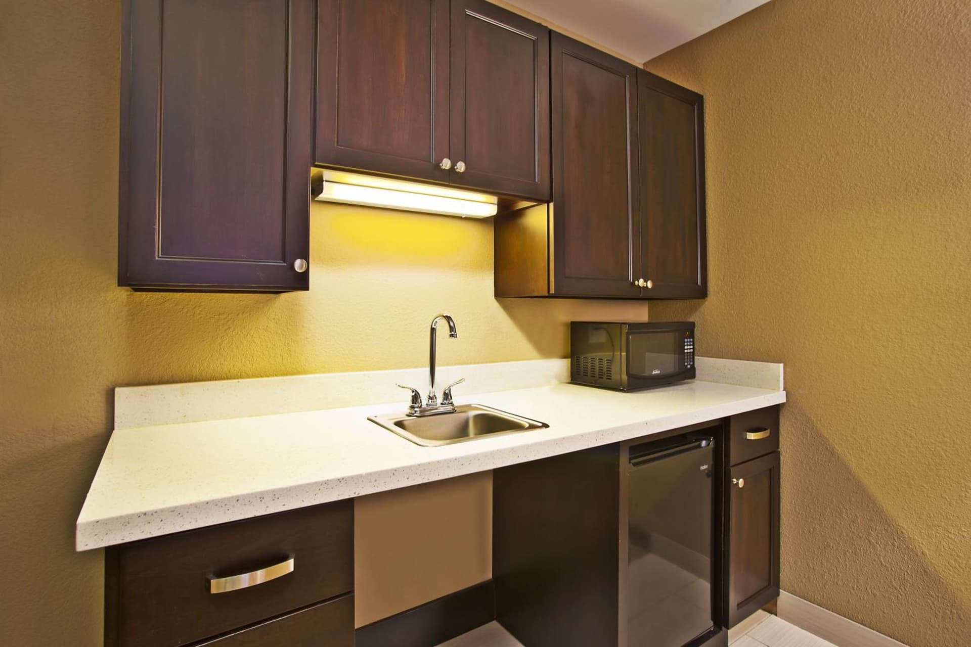 Holiday Inn Express & Suites Springfield by IHG gallery photo in Springfield, OH — image 13