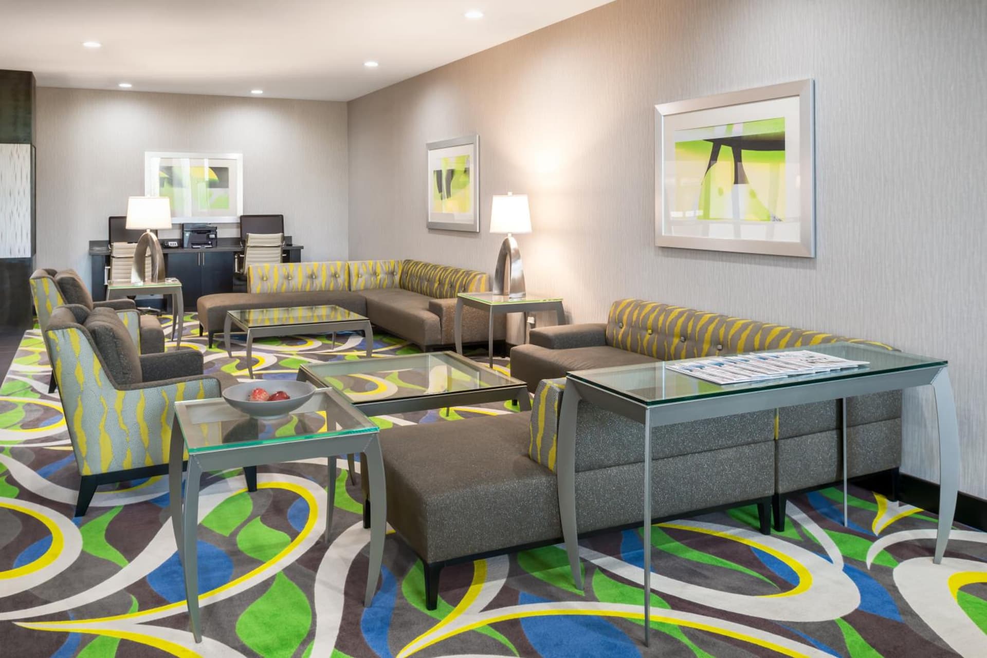 Holiday Inn Express and Suites Norman by IHG gallery photo in Norman, OK — image 13