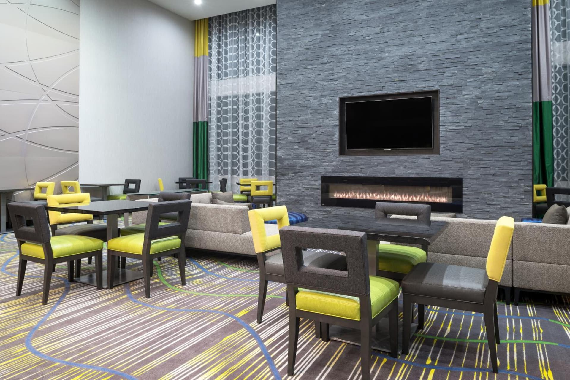 Holiday Inn Express and Suites Norman by IHG gallery photo in Norman, OK — image 36