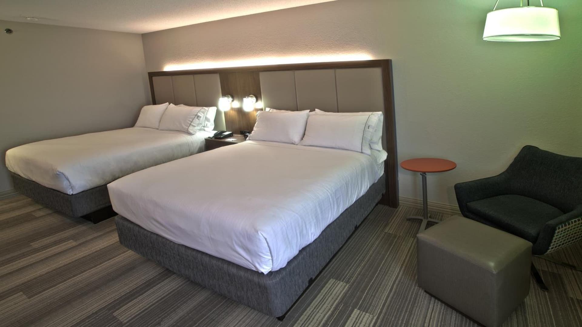 Holiday Inn Express & Suites Evansville North by IHG gallery photo in Warrenton, IN — image 17