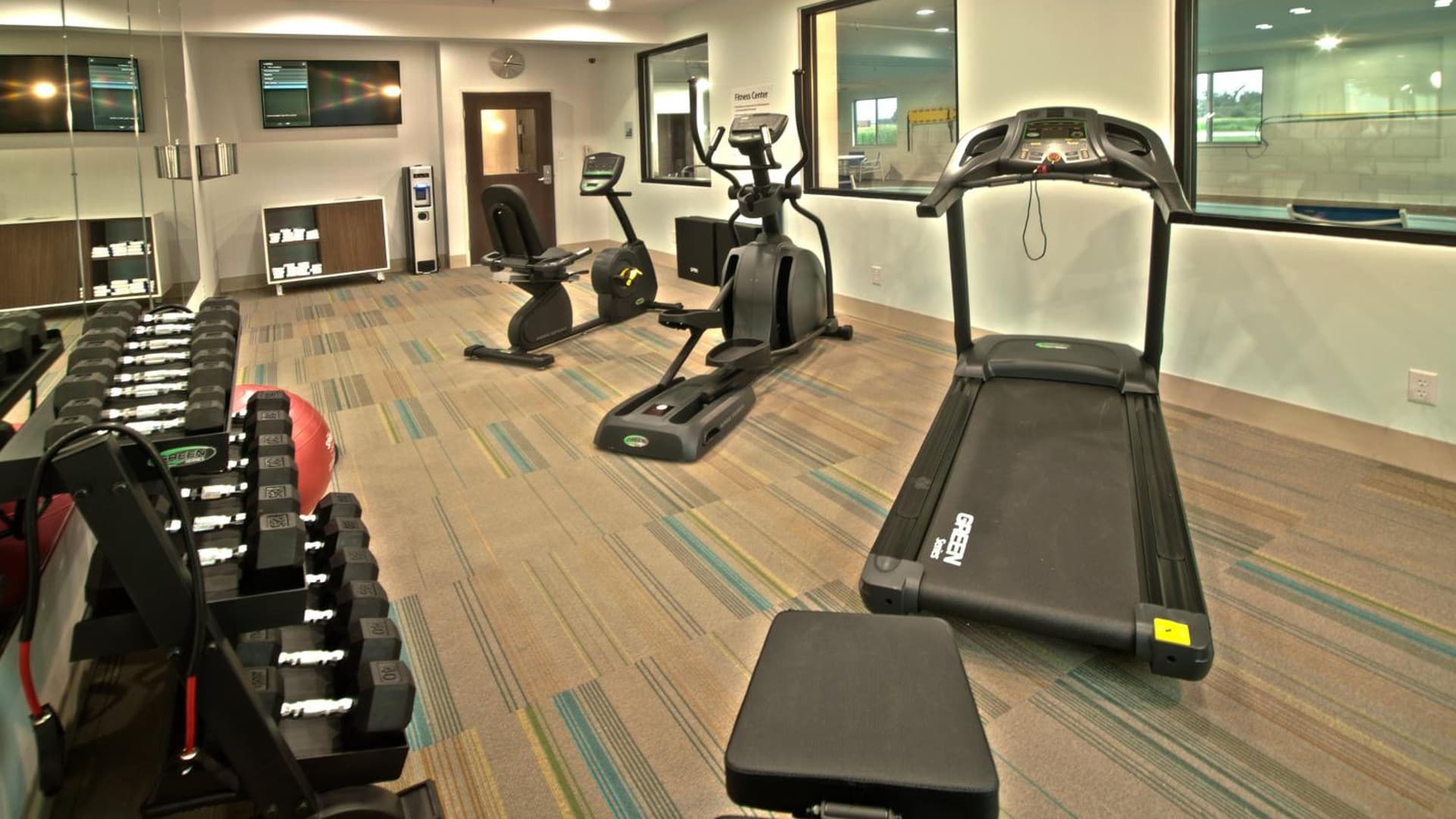 Holiday Inn Express & Suites Evansville North by IHG gallery photo in Warrenton, IN — image 7