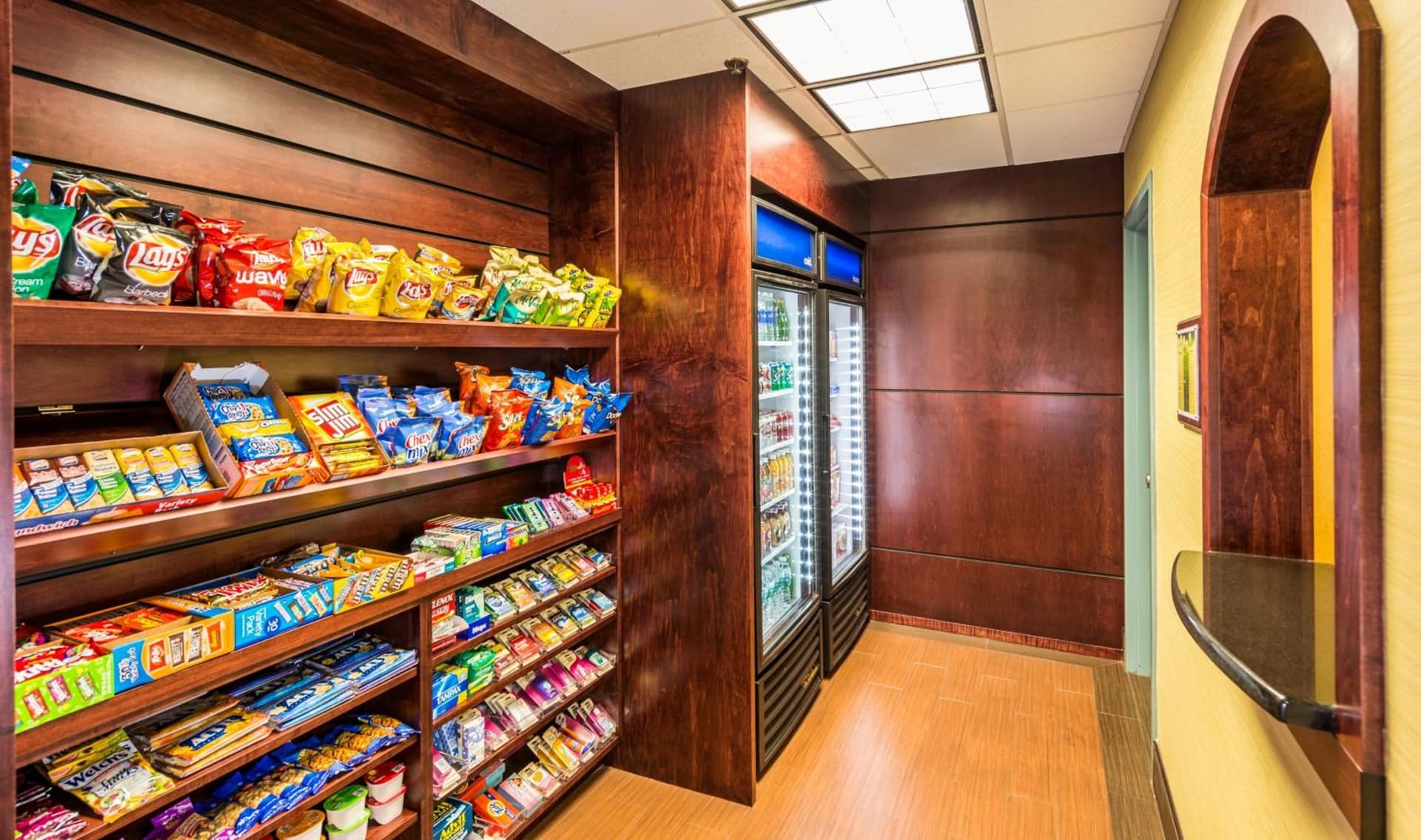 Holiday Inn Express Hotel & Suites Jacksonville-South by IHG interior in Jacksonville, FL — gallery photo 2
