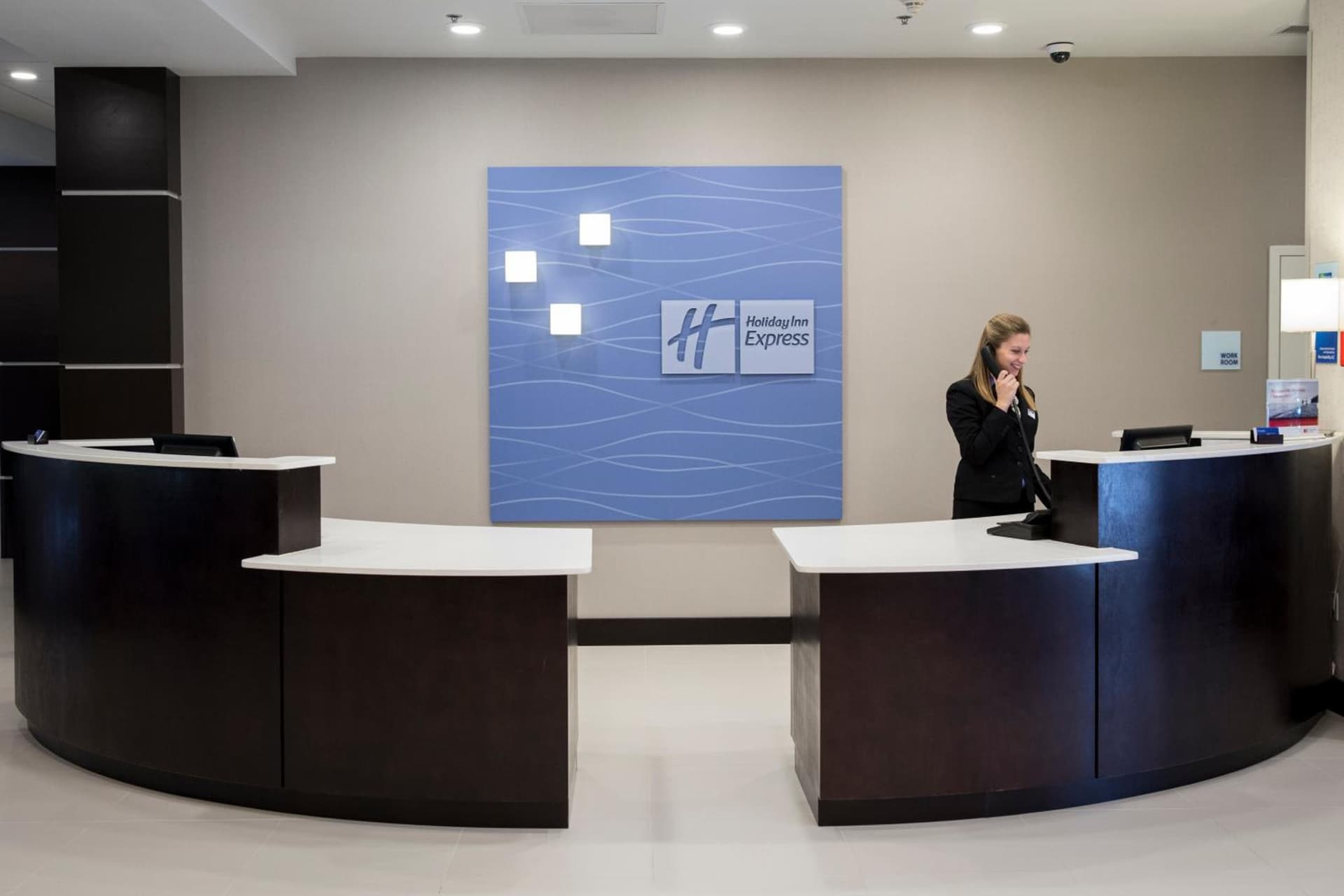 Holiday Inn Express and Suites Edwardsville by IHG gallery photo in Edwardsville, IL — image 35