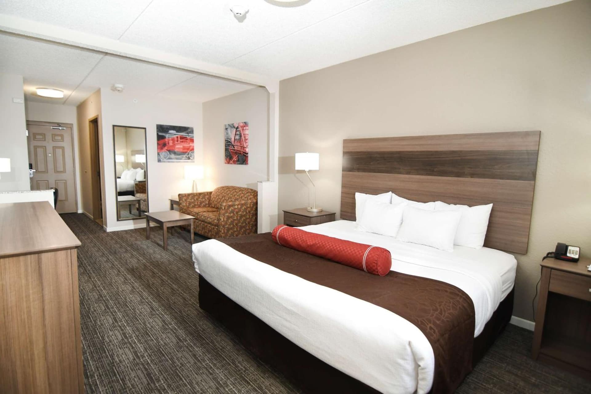 Best Western Plus Sandusky Hotel & Suites gallery photo in Sandusky, OH — image 33