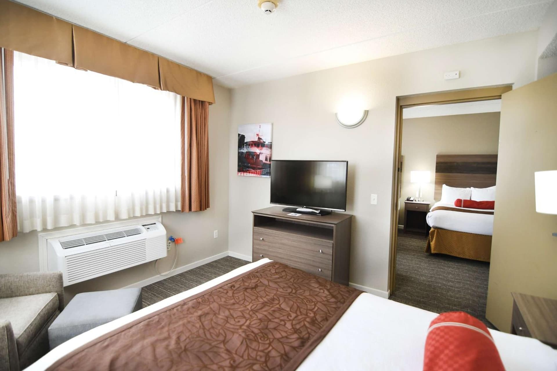Best Western Plus Sandusky Hotel & Suites gallery photo in Sandusky, OH — image 8