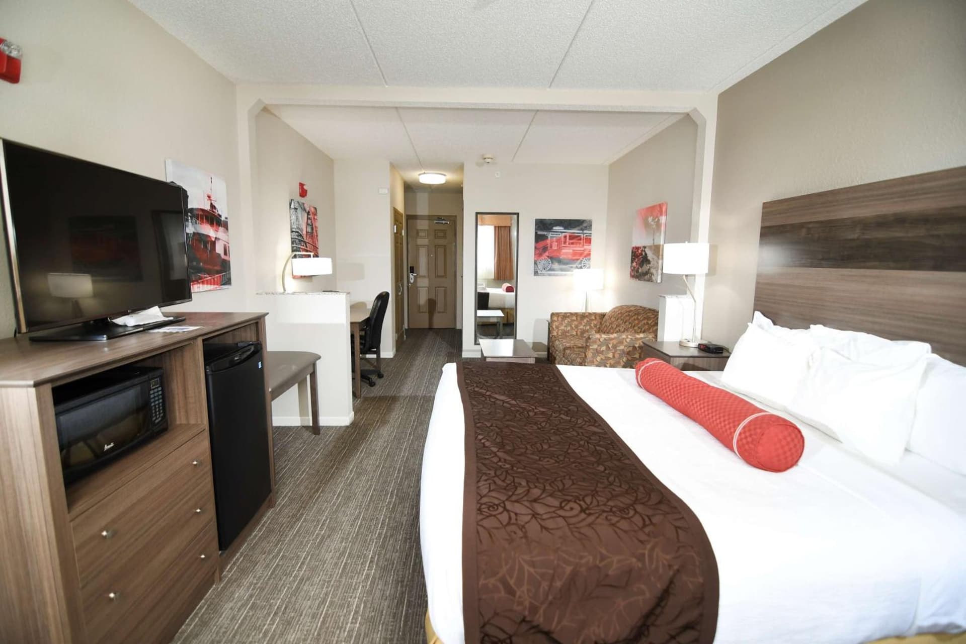 Best Western Plus Sandusky Hotel & Suites gallery photo in Sandusky, OH — image 14