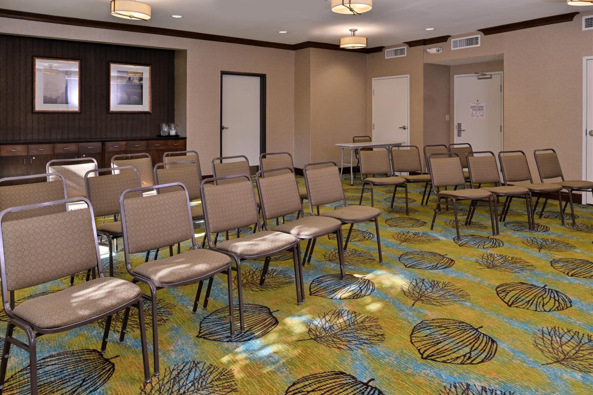 Holiday Inn Express Fresno River Park Highway 41 by IHG gallery photo in Fresno, CA — image 28