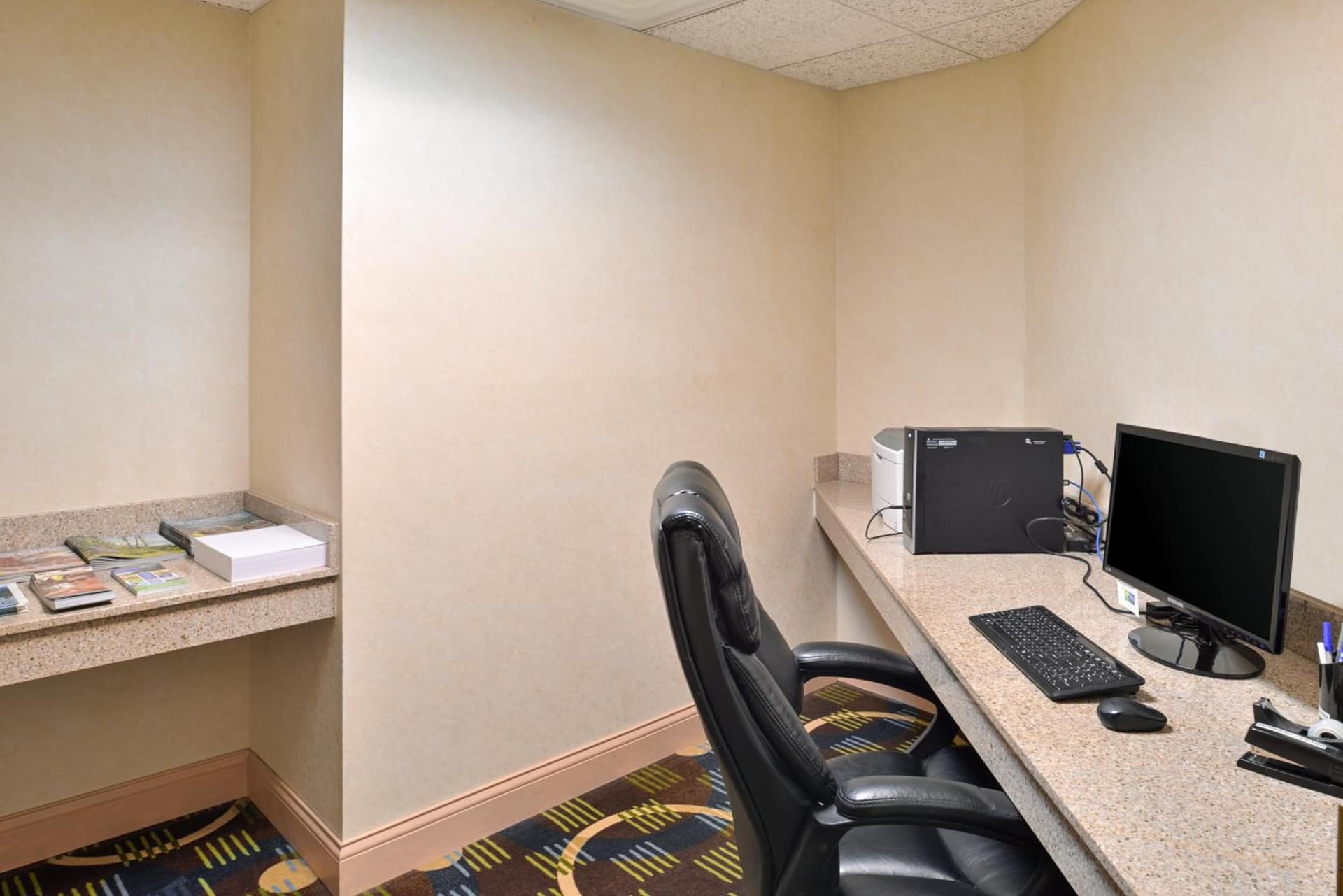 Holiday Inn Express Hotel & Suites-Saint Joseph by IHG property views in Saint Joseph, MI — gallery photo 3