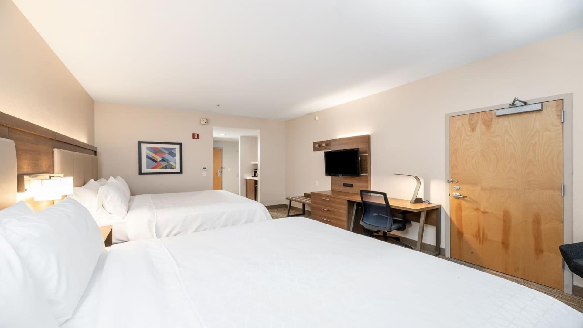 Holiday Inn Express Fremont - Milpitas Central by IHG gallery photo in Fremont, CA — image 100