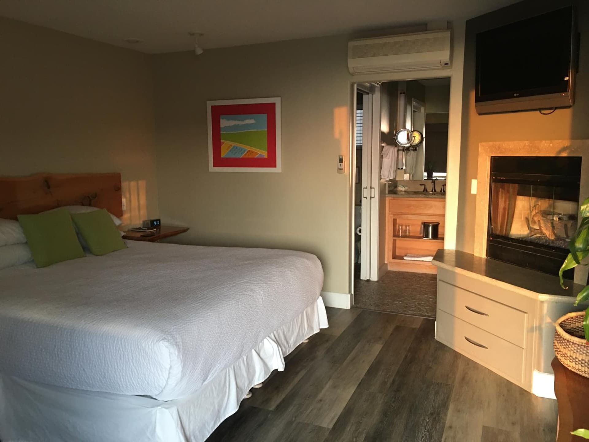 Cambria Shores Inn gallery photo in Cambria, CA — image 21