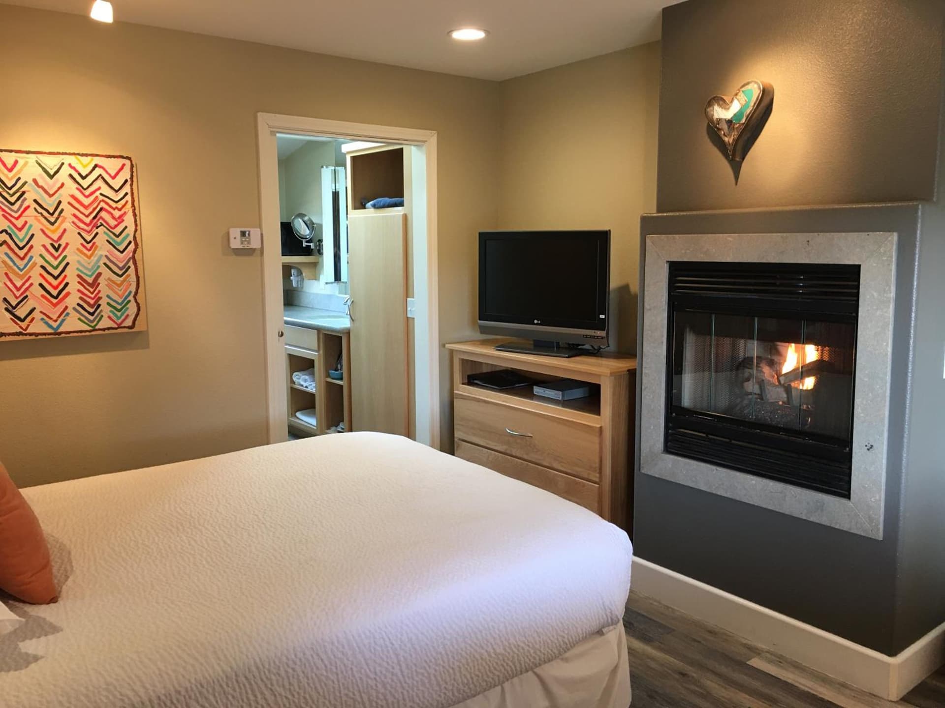 Cambria Shores Inn gallery photo in Cambria, CA — image 104