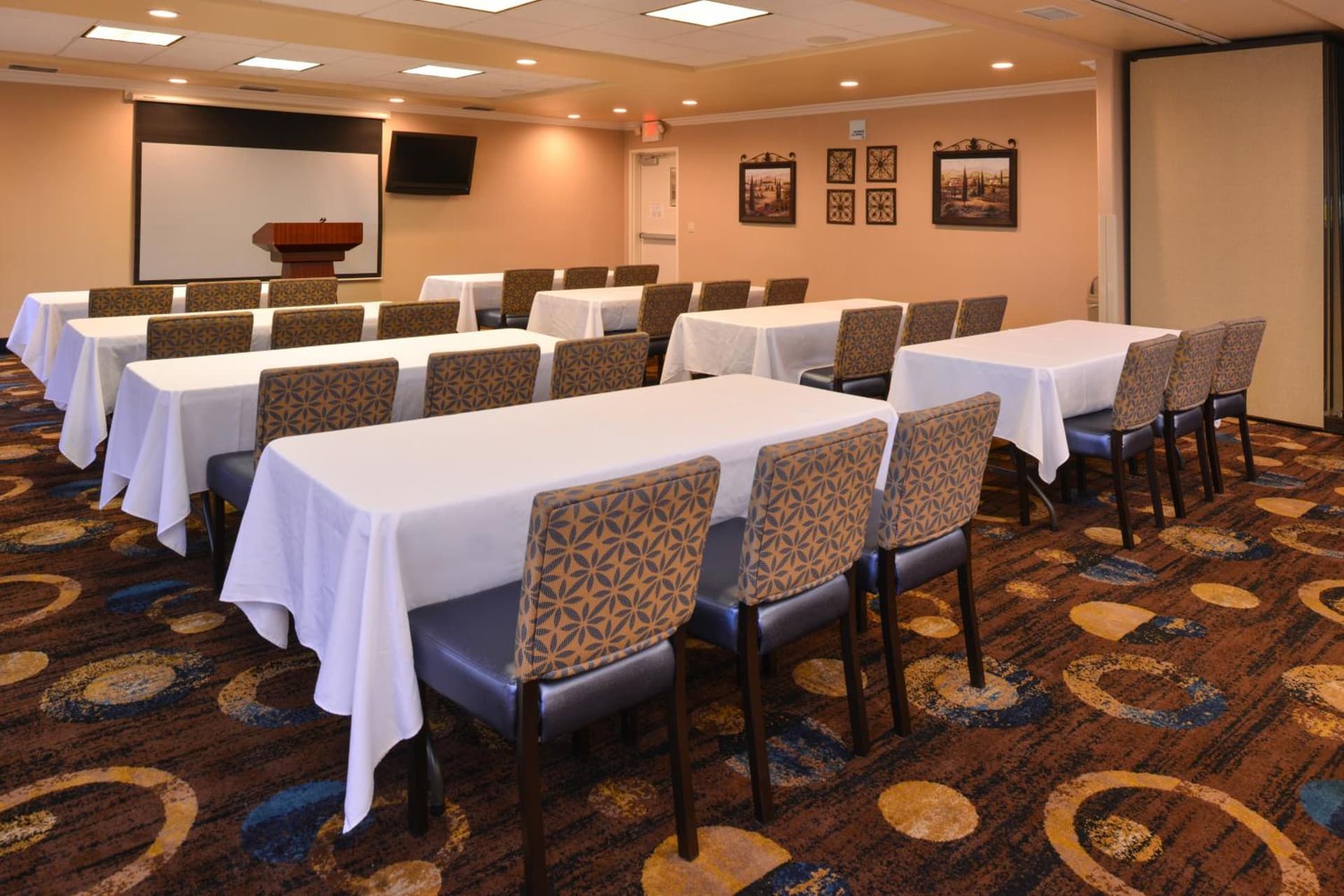 Holiday Inn Express & Suites Lathrop by IHG gallery photo in Lathrop, CA — image 4