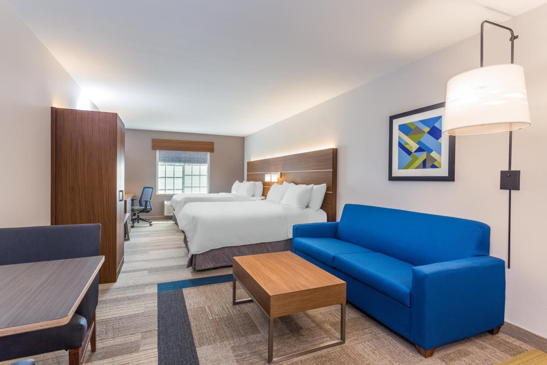 Holiday Inn Express Hotel & Suites Eau Claire North by IHG gallery photo in Lake Hallie, WI — image 28