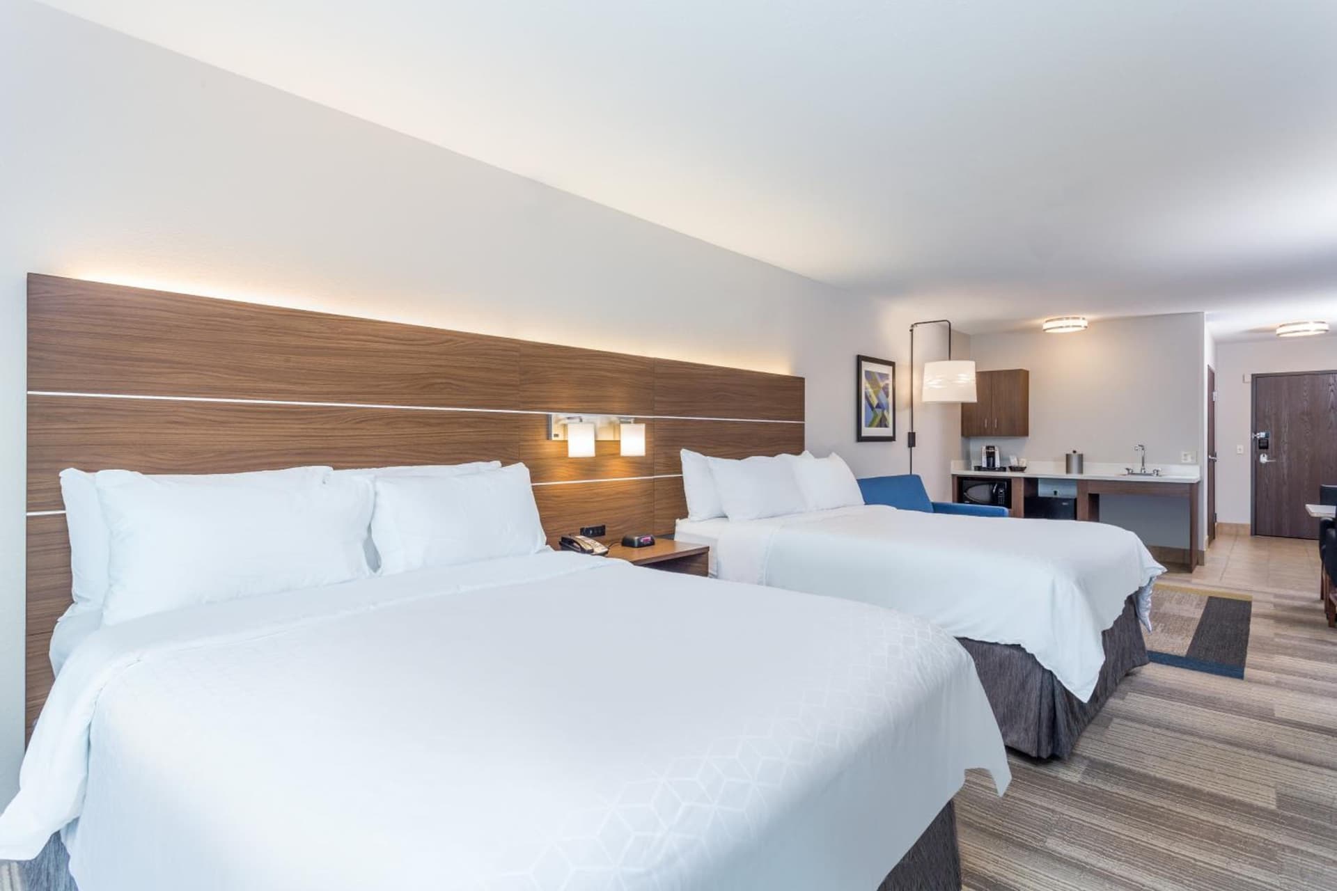 Holiday Inn Express Hotel & Suites Eau Claire North by IHG gallery photo in Lake Hallie, WI — image 5