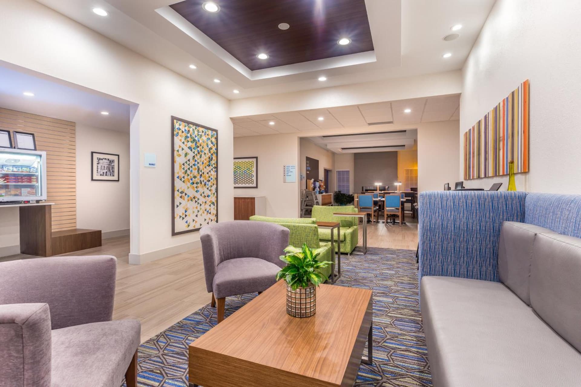 Holiday Inn Express Hotel & Suites Eau Claire North by IHG gallery photo in Lake Hallie, WI — image 25