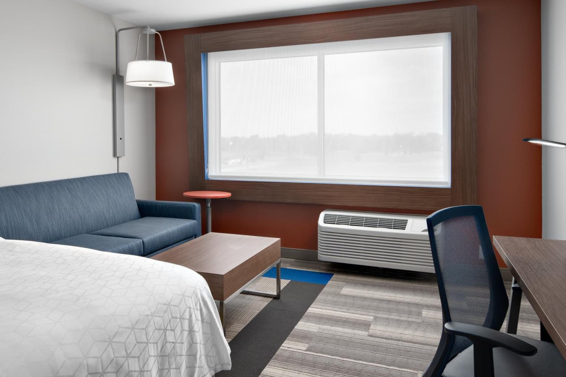Holiday Inn Express & Suites - Elkhorn - Lake Geneva Area by IHG gallery photo in Elkhorn, WI — image 9