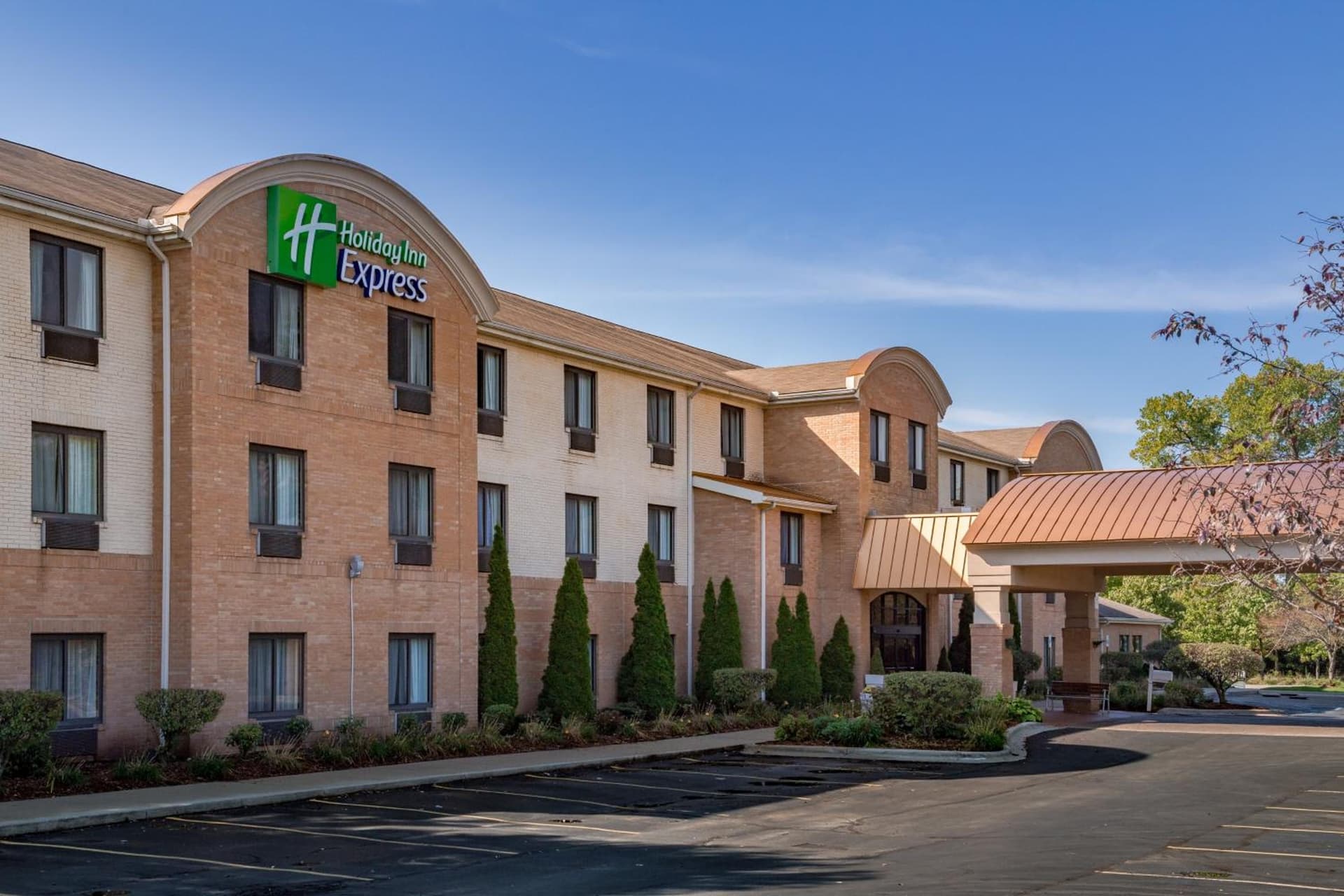 Holiday Inn Express Hotel & Suites Canton by IHG gallery photo in Canton — image 10