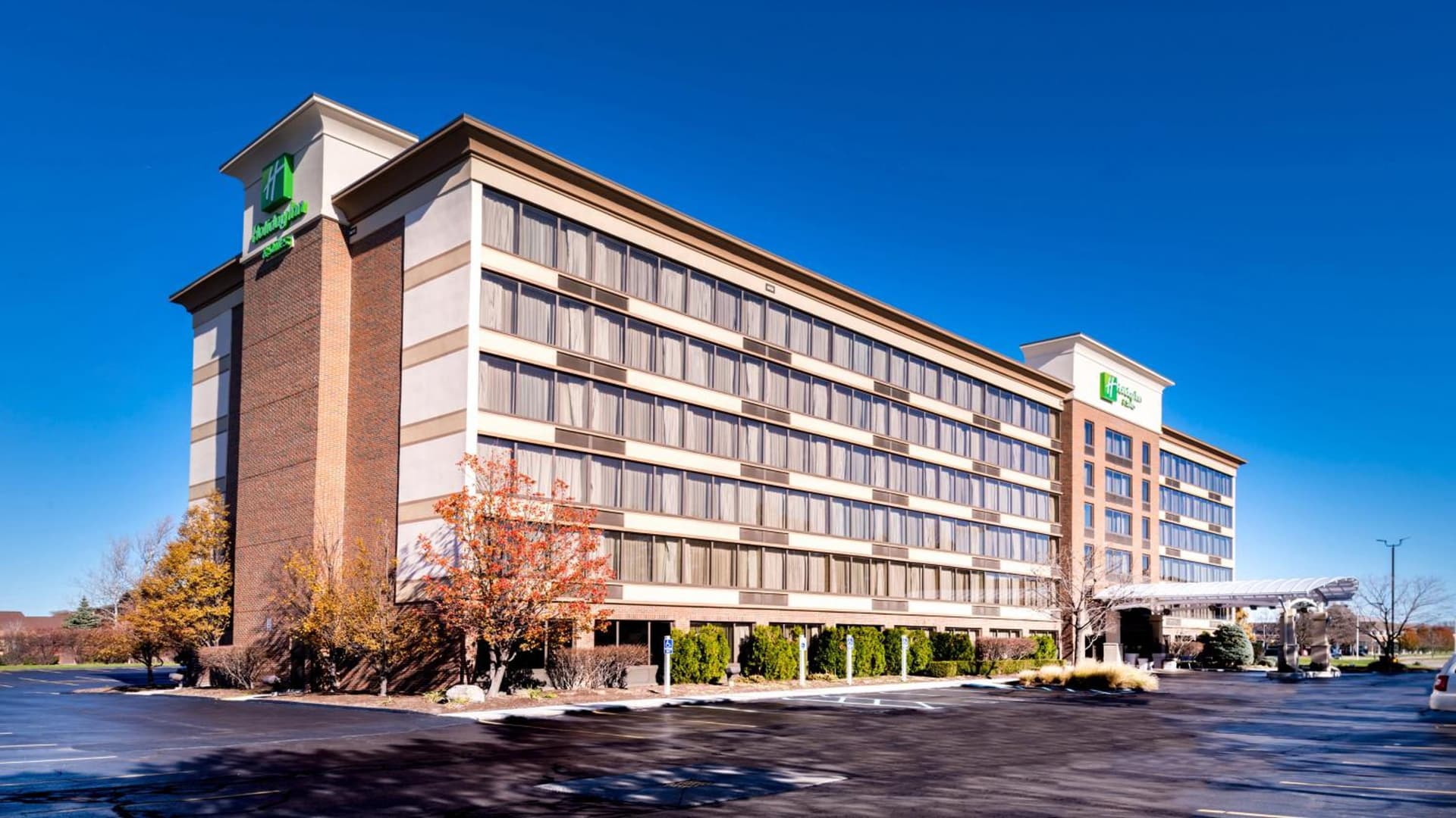 Holiday Inn Hotel & Suites Warren by IHG — hotel in Warren, Michigan