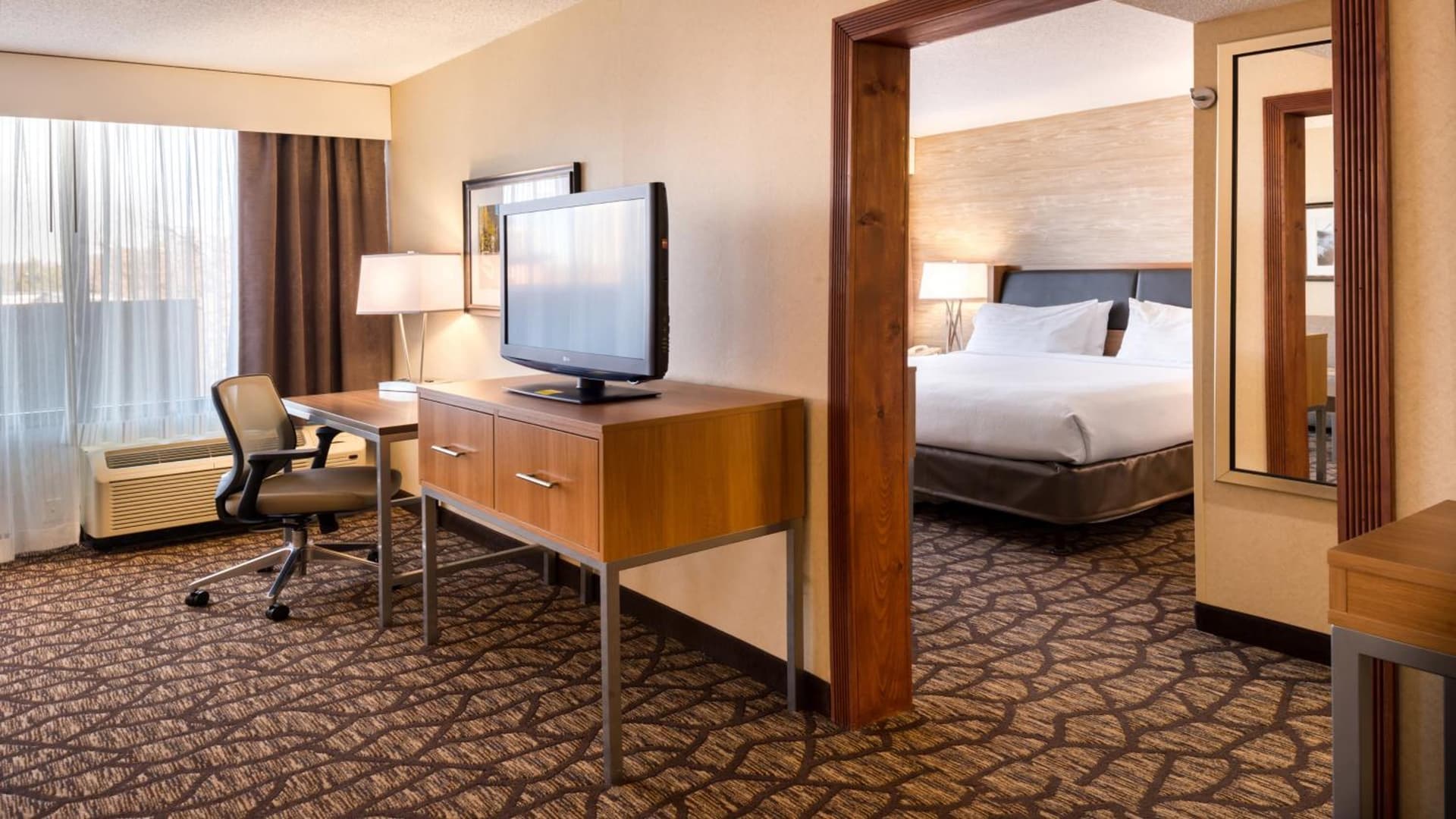 Holiday Inn Hotel & Suites Warren by IHG gallery photo in Warren, MI — image 21
