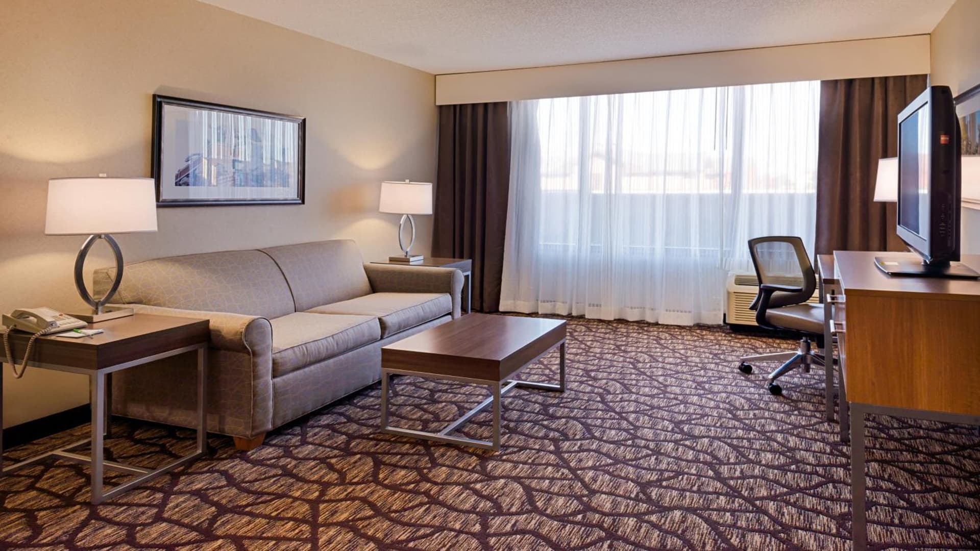 Holiday Inn Hotel & Suites Warren by IHG gallery photo in Warren, MI — image 14