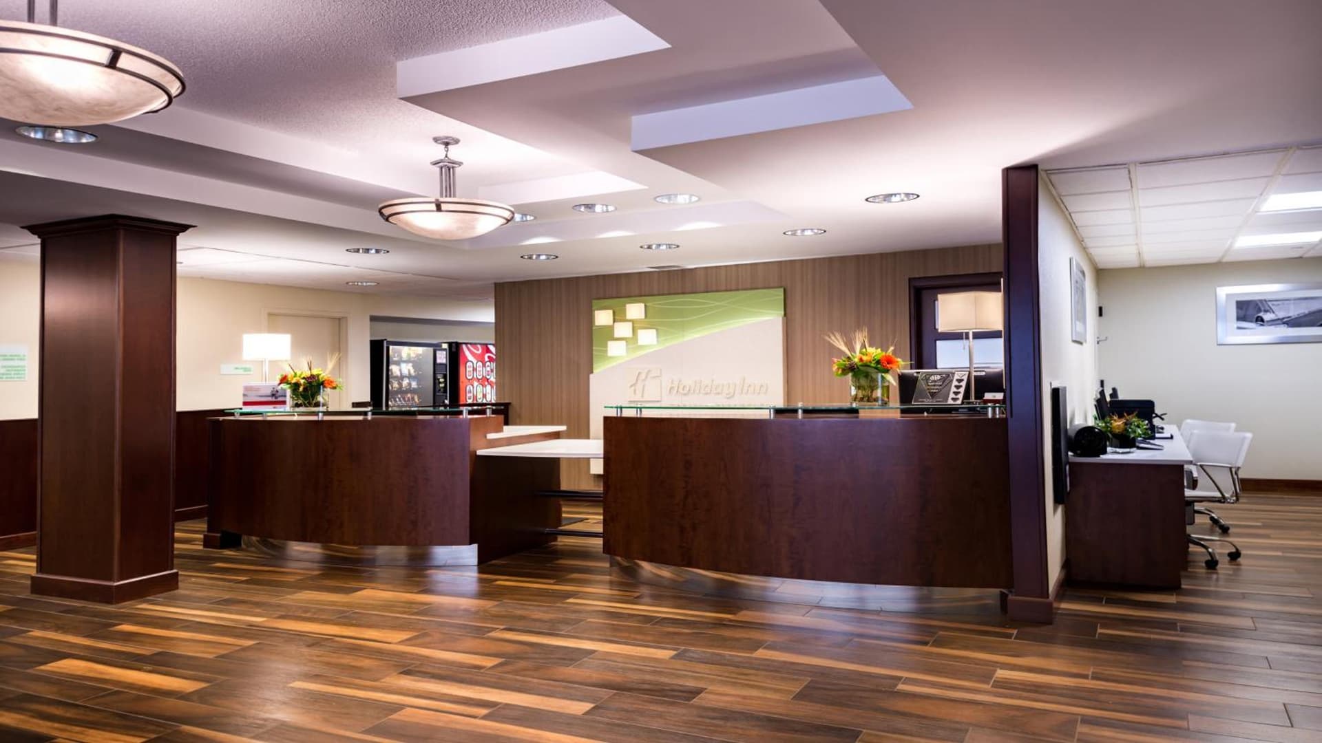 Holiday Inn Hotel & Suites Warren by IHG gallery photo in Warren, MI — image 34