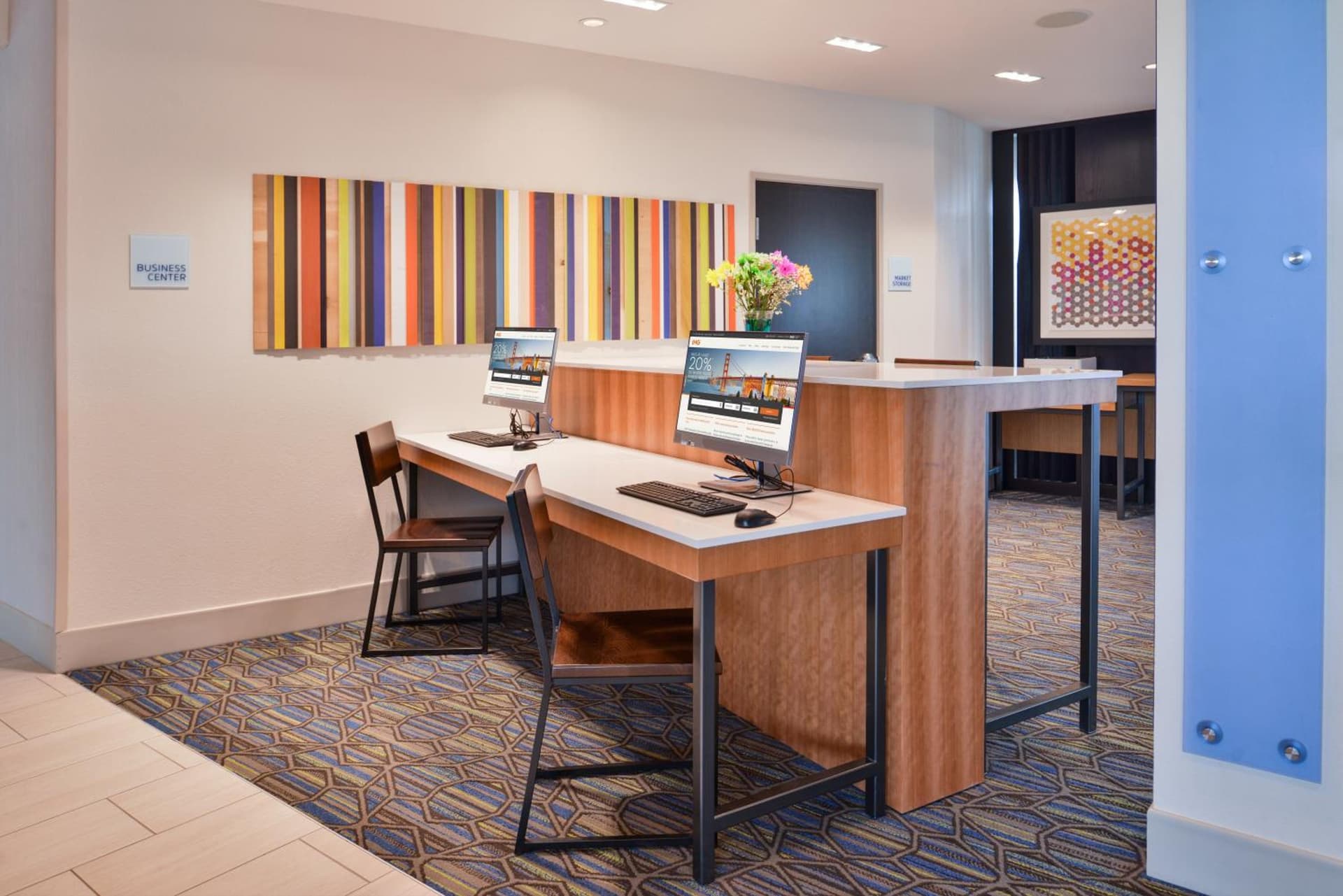 Holiday Inn Express & Suites - Olathe West by IHG gallery photo in Olathe, KS — image 7