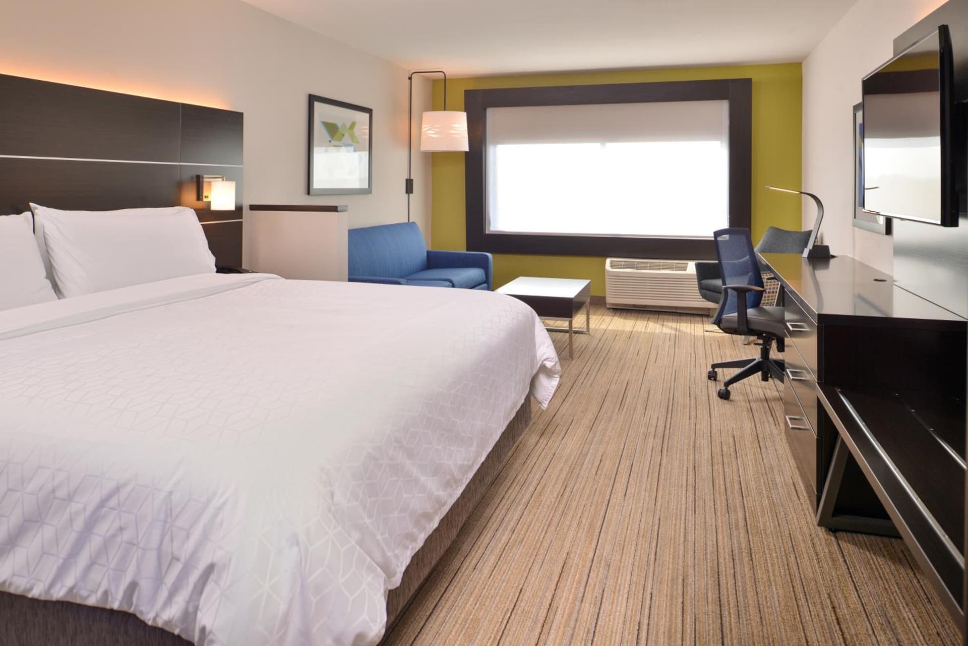 Holiday Inn Express & Suites - Olathe West by IHG gallery photo in Olathe, KS — image 6