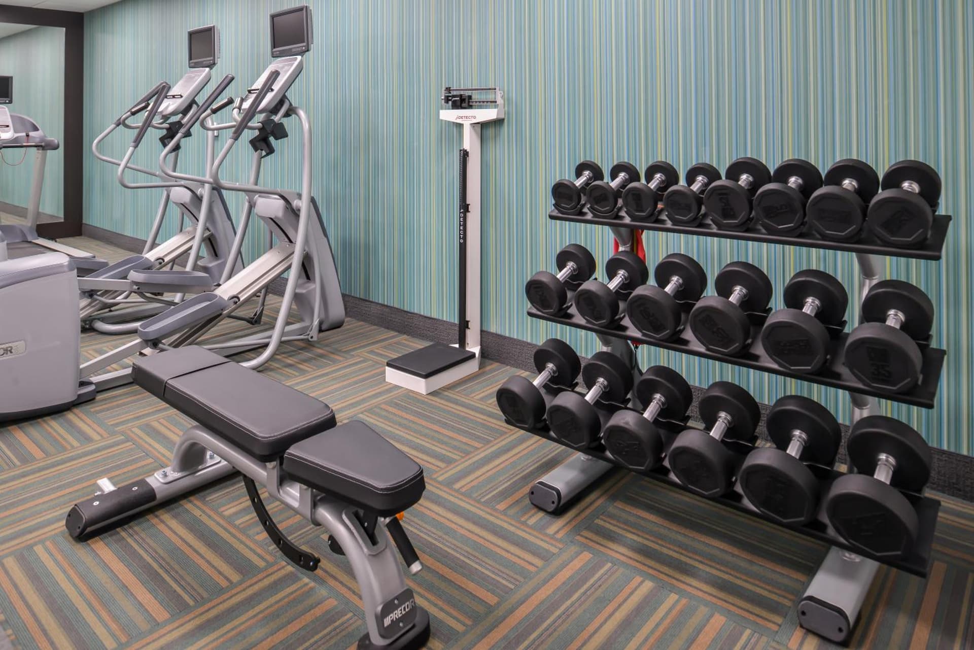 Holiday Inn Express & Suites - Kansas City - Lee's Summit by IHG gallery photo in Lees Summit, MO — image 25