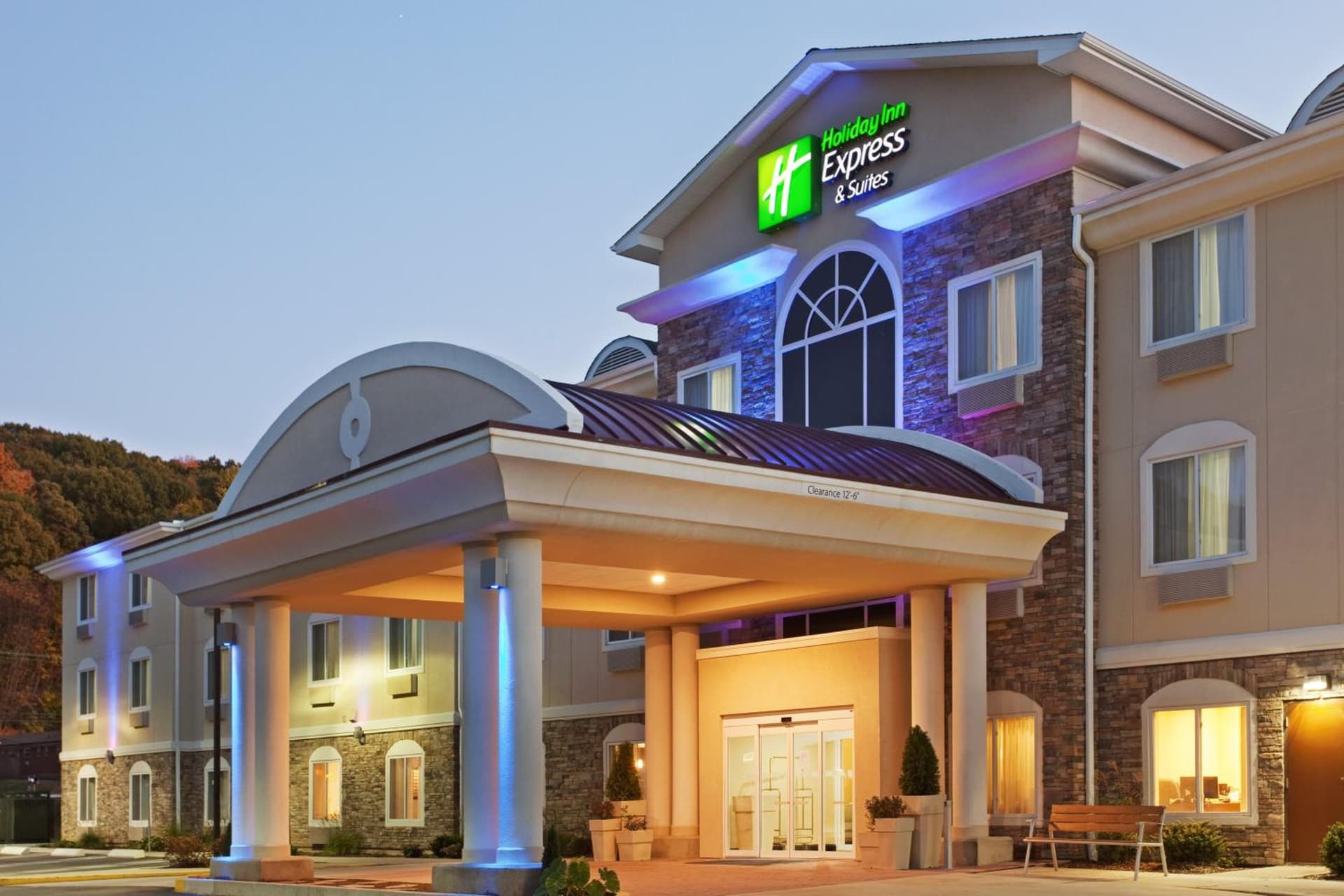 Holiday Inn Express and Suites Meriden by IHG featured exterior or lobby in Meriden, CT — similar hotel